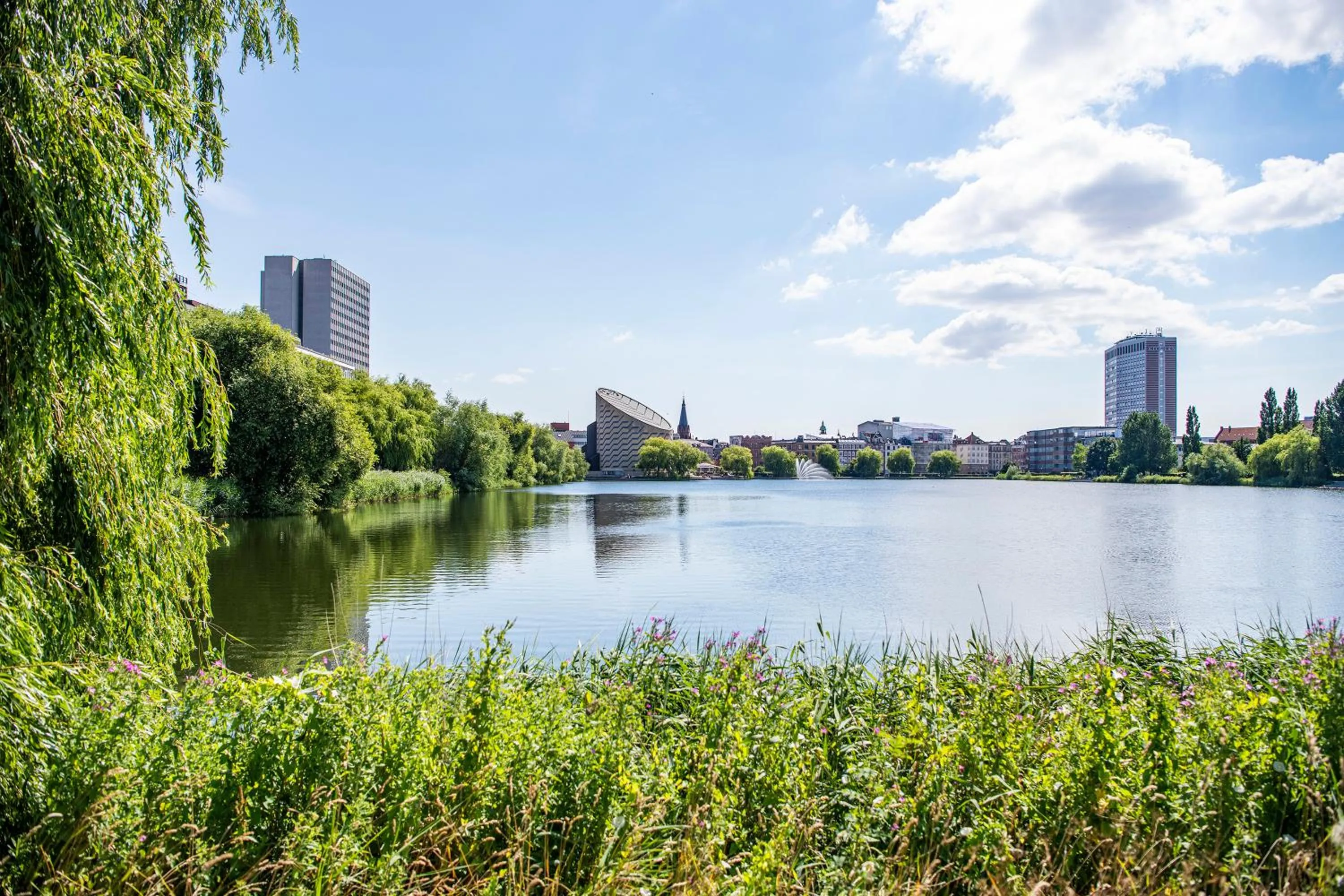 Nearby landmark in The Lakes apartments by Daniel&Jacob's