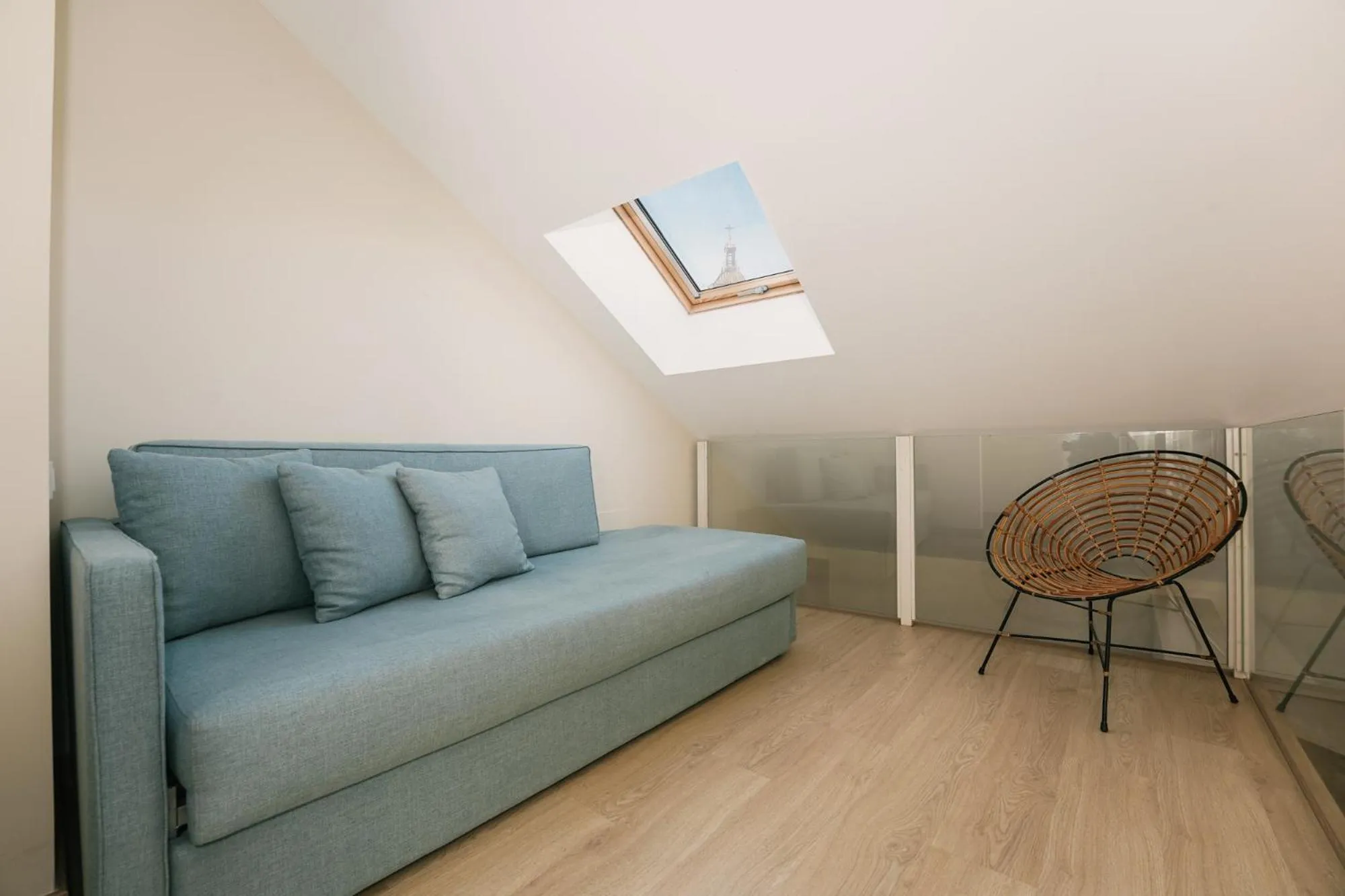 Seating area in Debambú Atarazanas