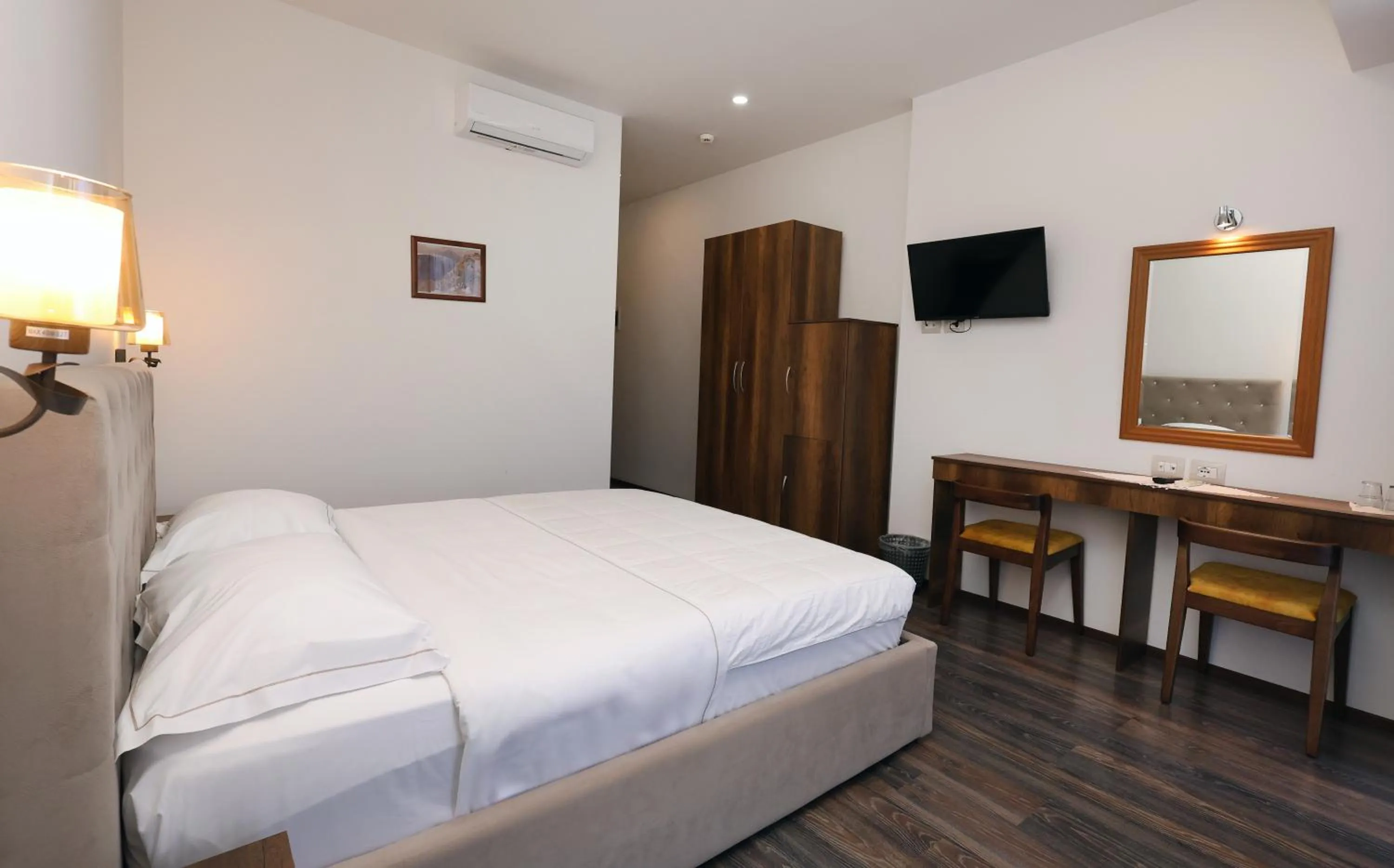 Bed in Hotel Republika Berat