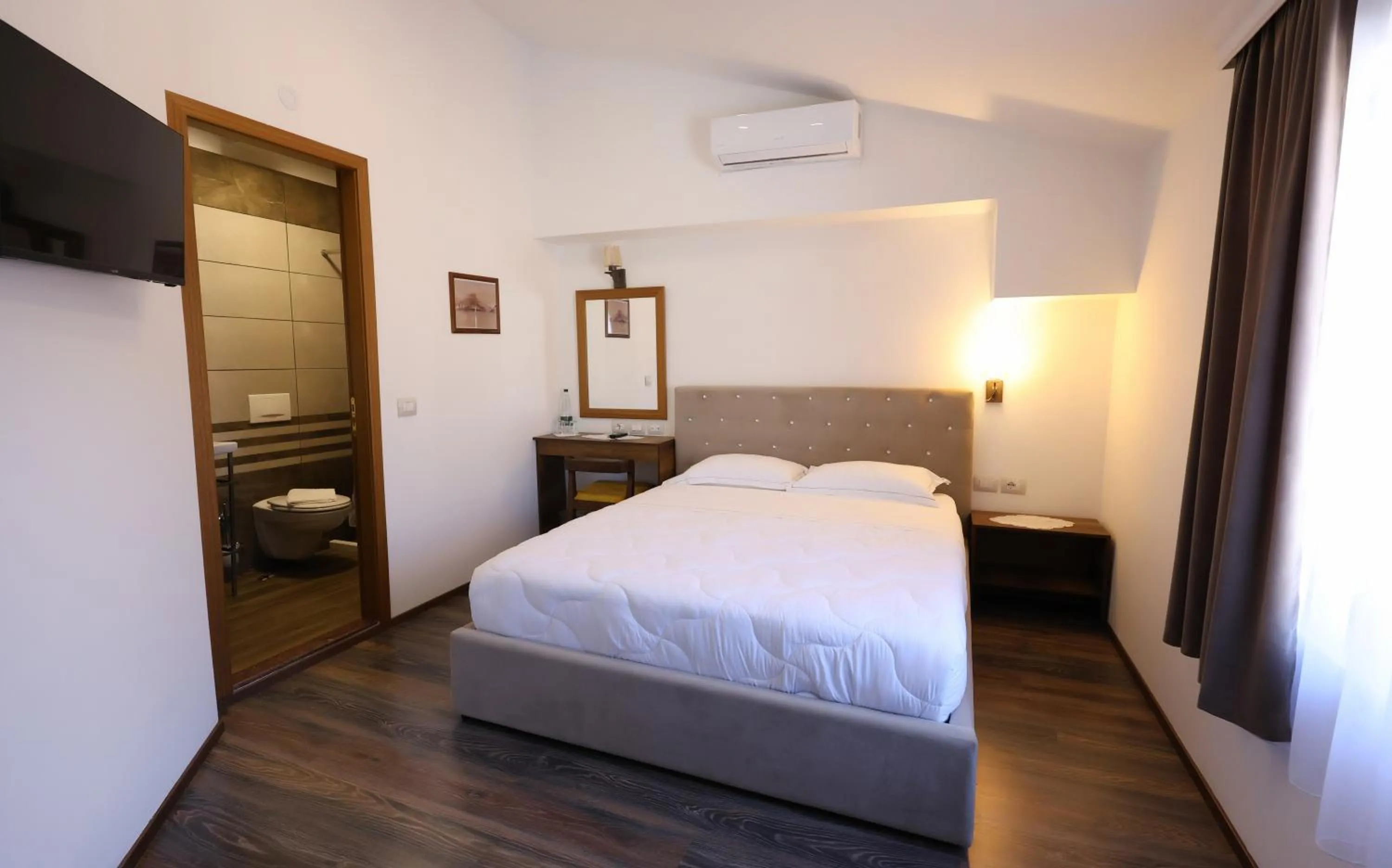 Bed in Hotel Republika Berat