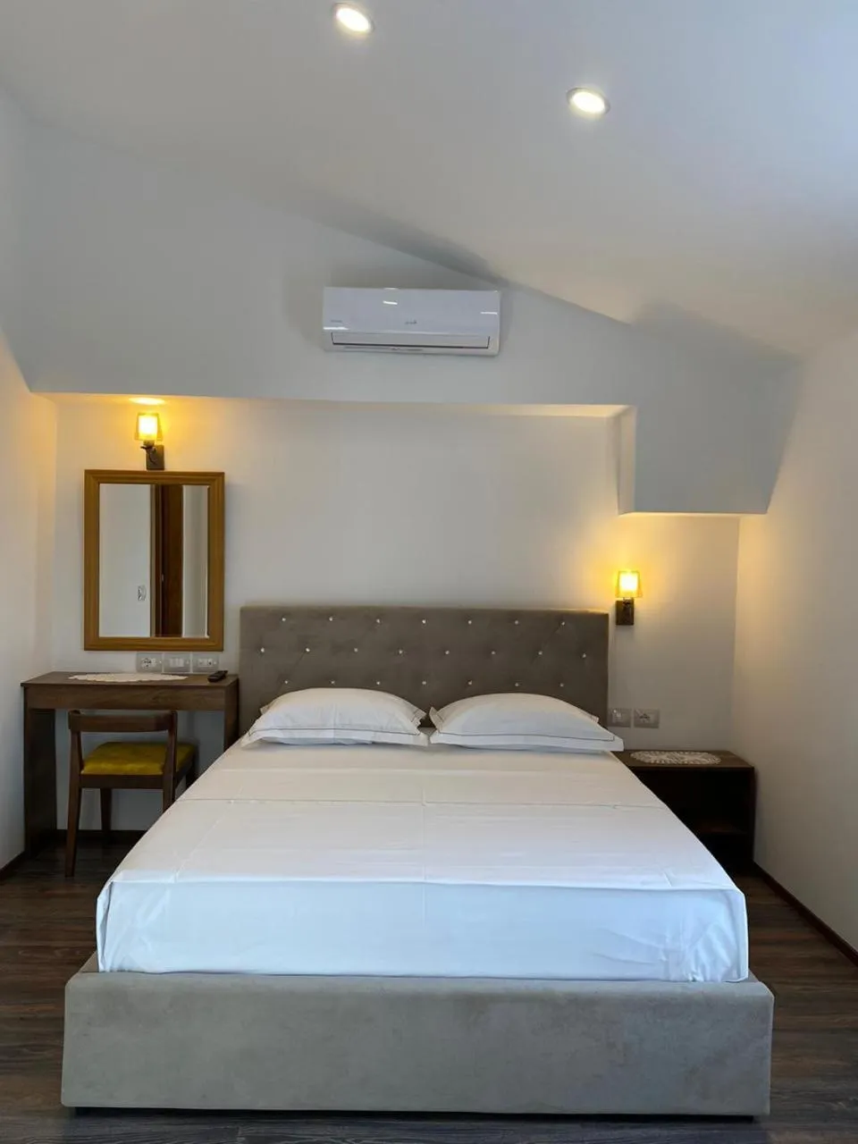 Bed in Hotel Republika Berat