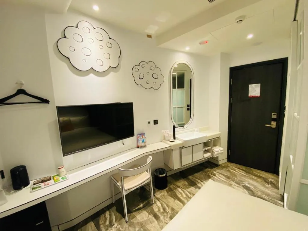 Bed in Norway Forest Travel hotel 3 Taichung