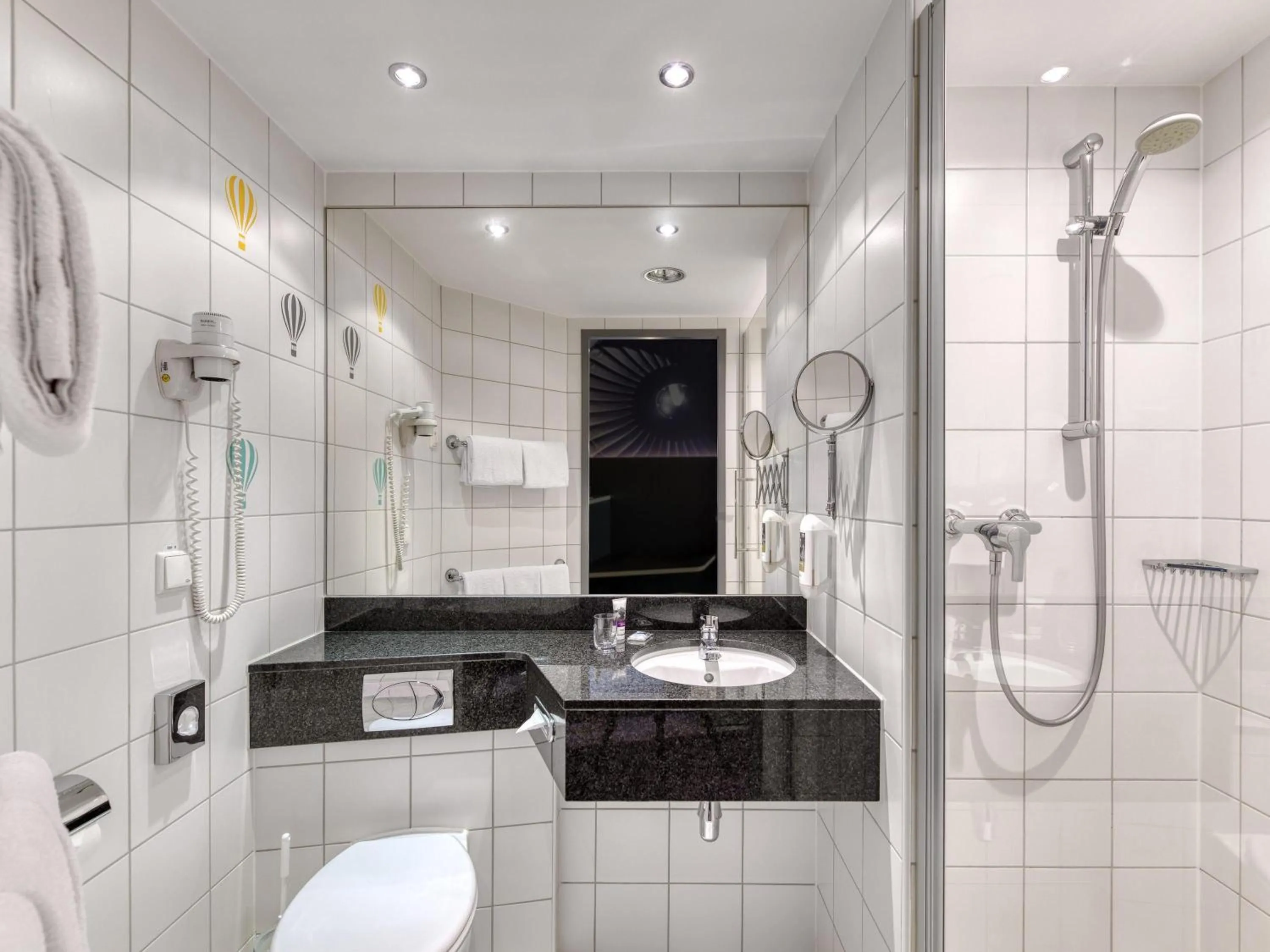 Bedroom in Mercure Neu-Isenburg