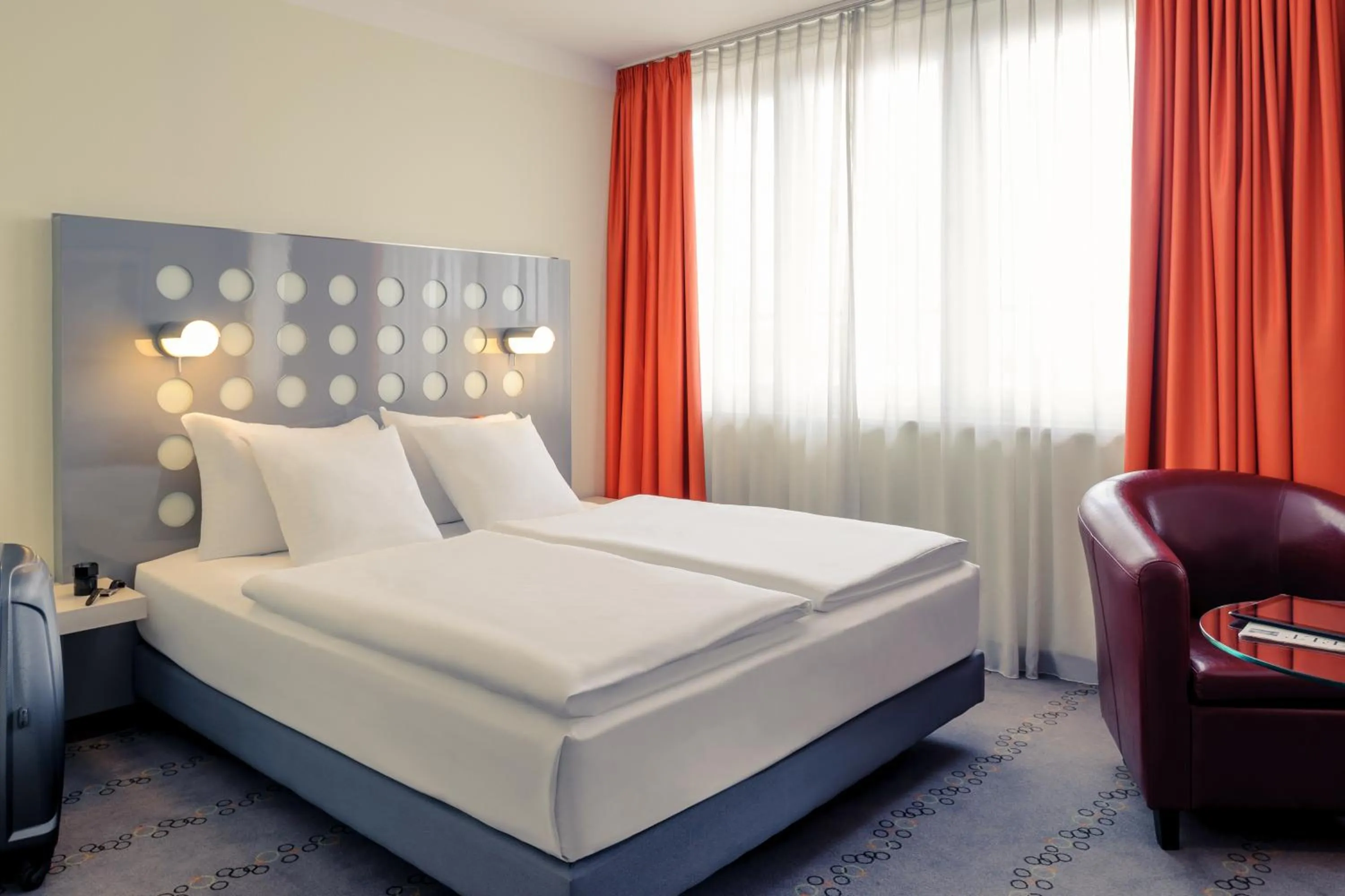 Bed in Mercure Neu-Isenburg