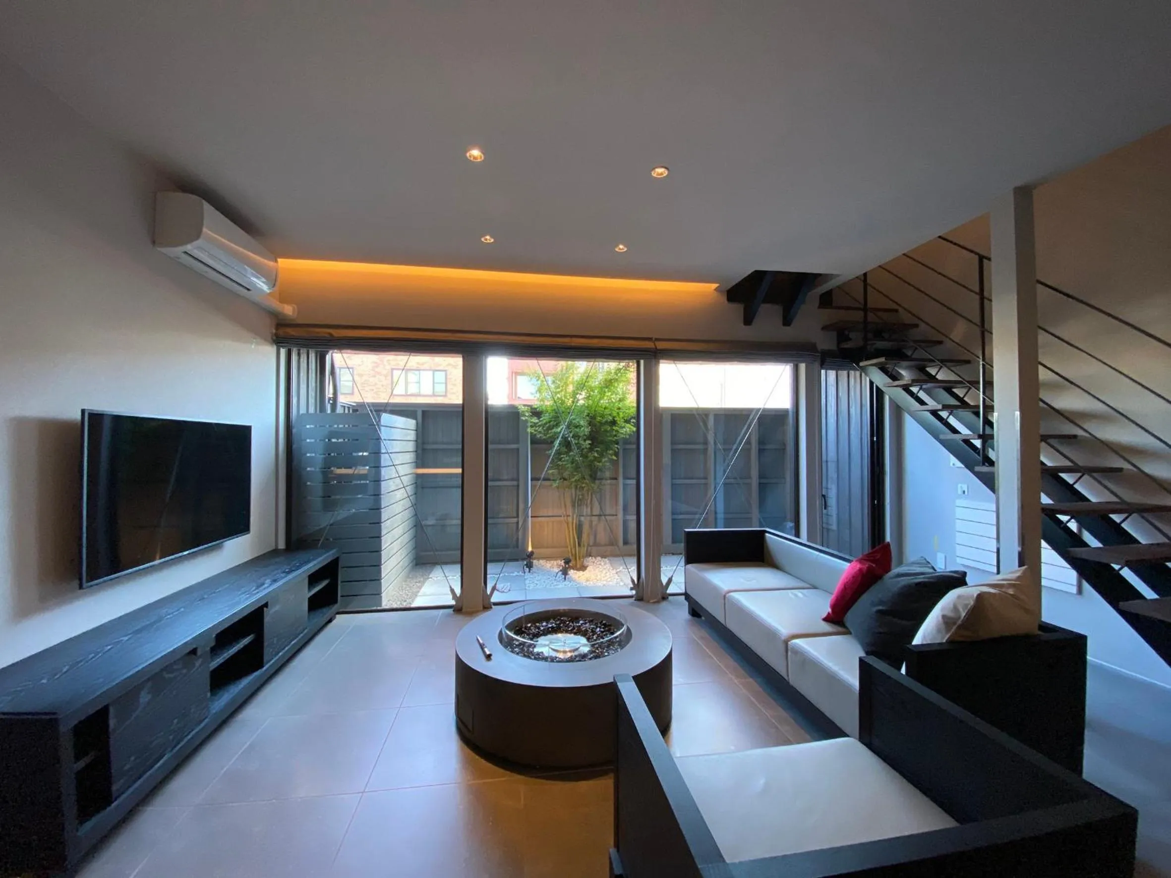 TV and multimedia in Condominium ISHITEI Furano