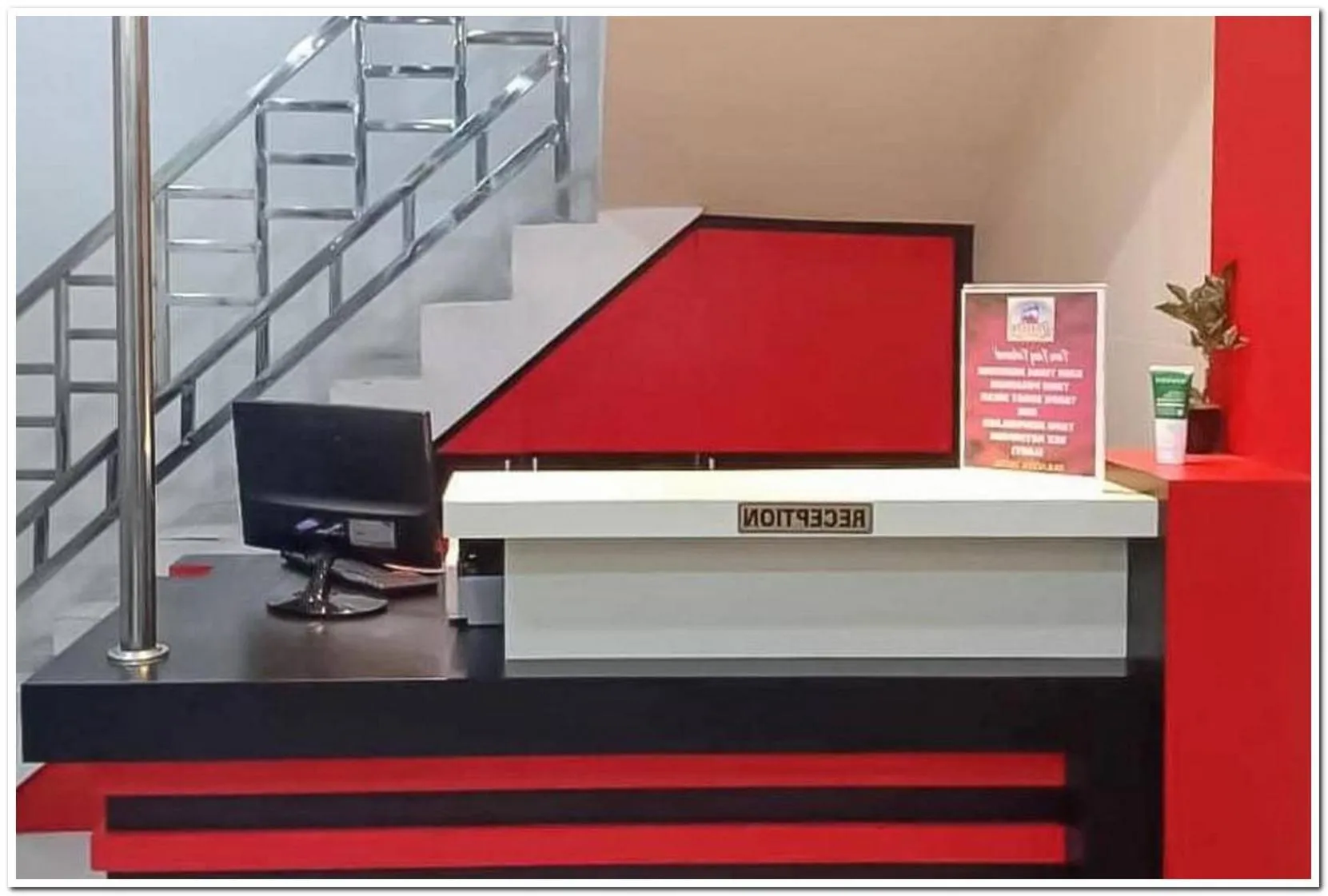 Lobby or reception in Hotel Dheadita Syariah Sungai Penuh Mitra RedDoorz