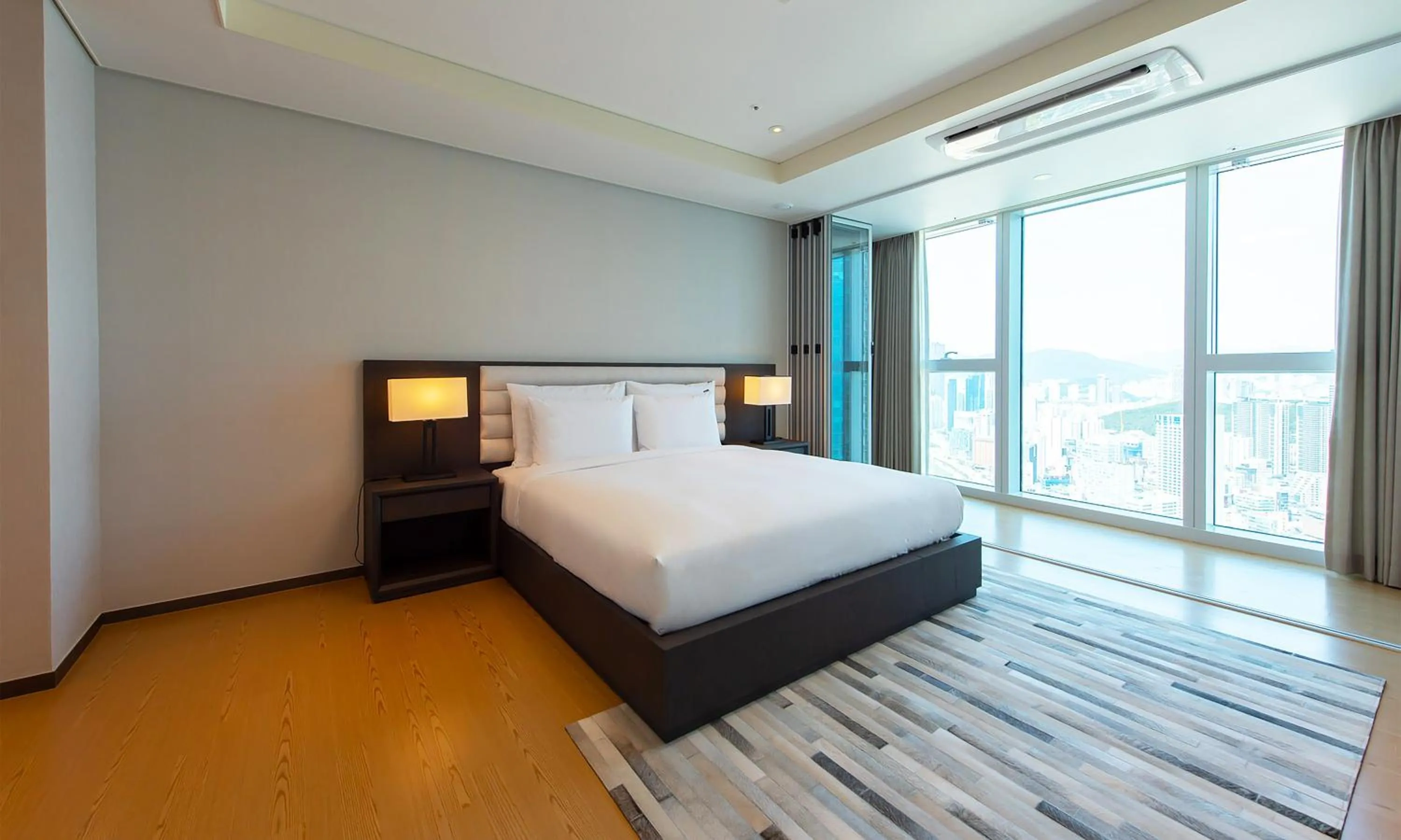 Bedroom, Bed in LCT Residence