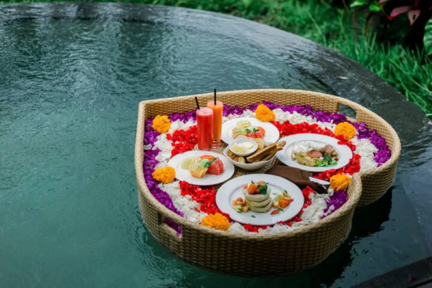 Swimming pool in Lasamana Villas Ubud by GenuineHost