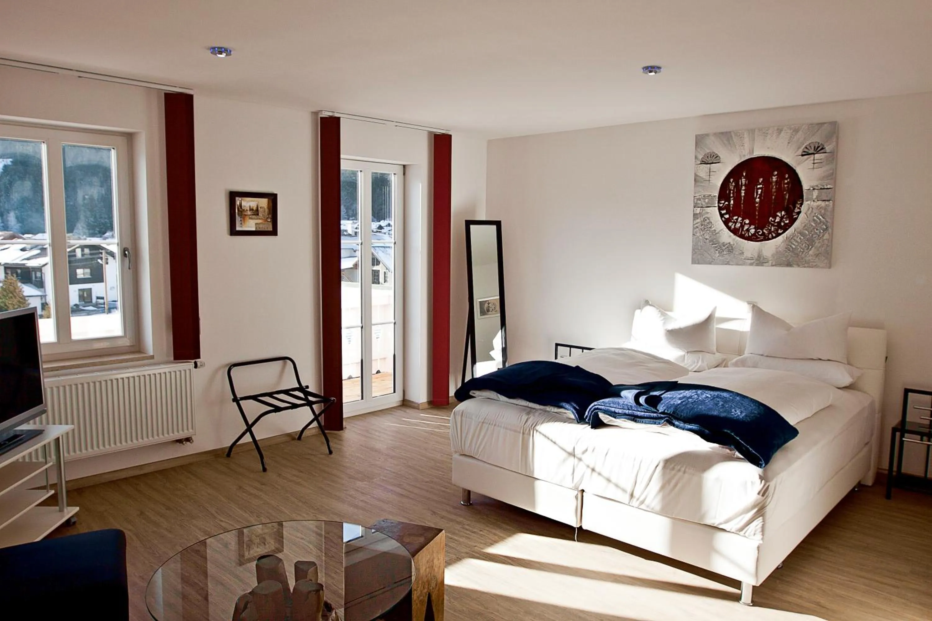 Photo of the whole room in Hotel Garni Ammergauer Hof