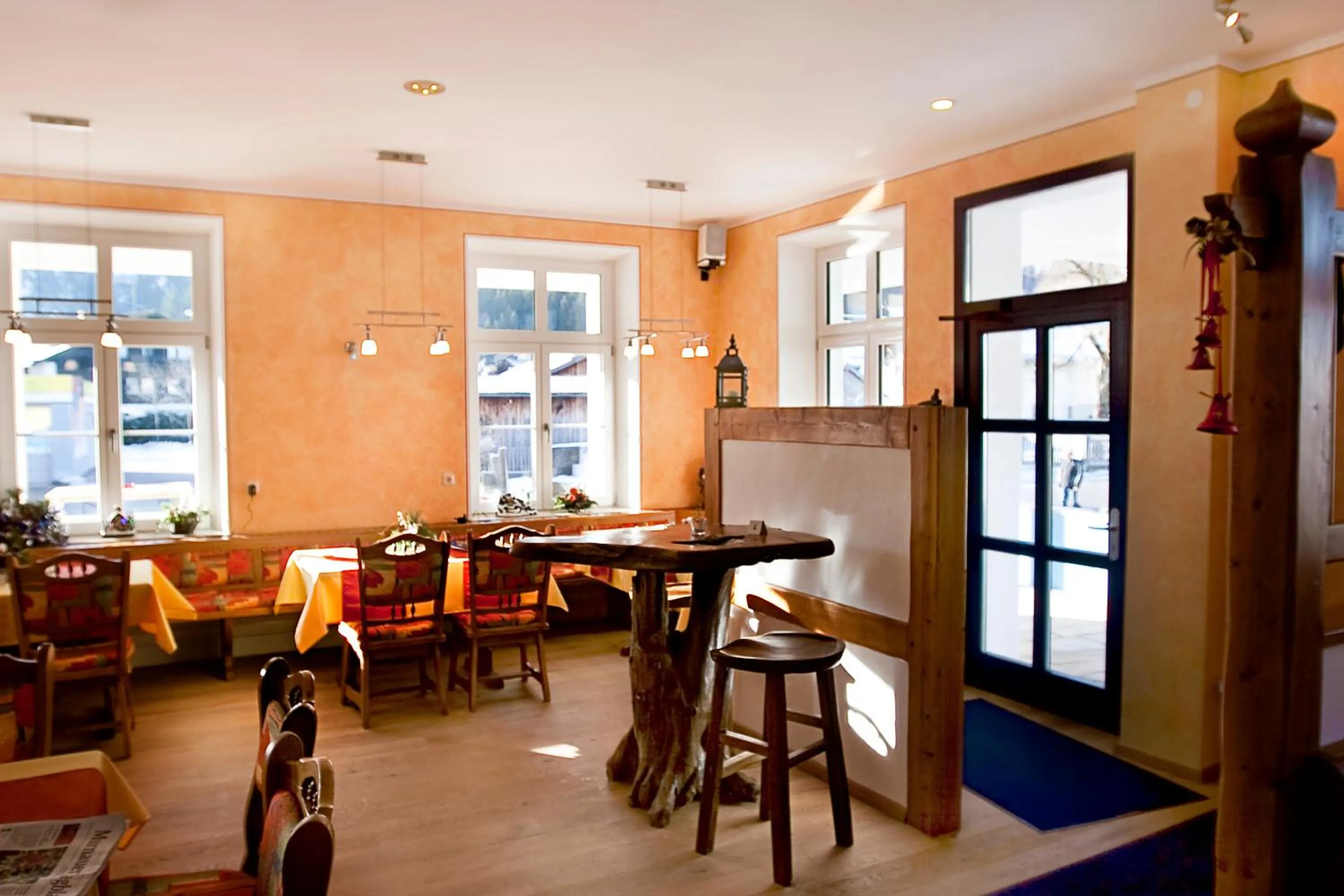 Restaurant/places to eat in Hotel Garni Ammergauer Hof