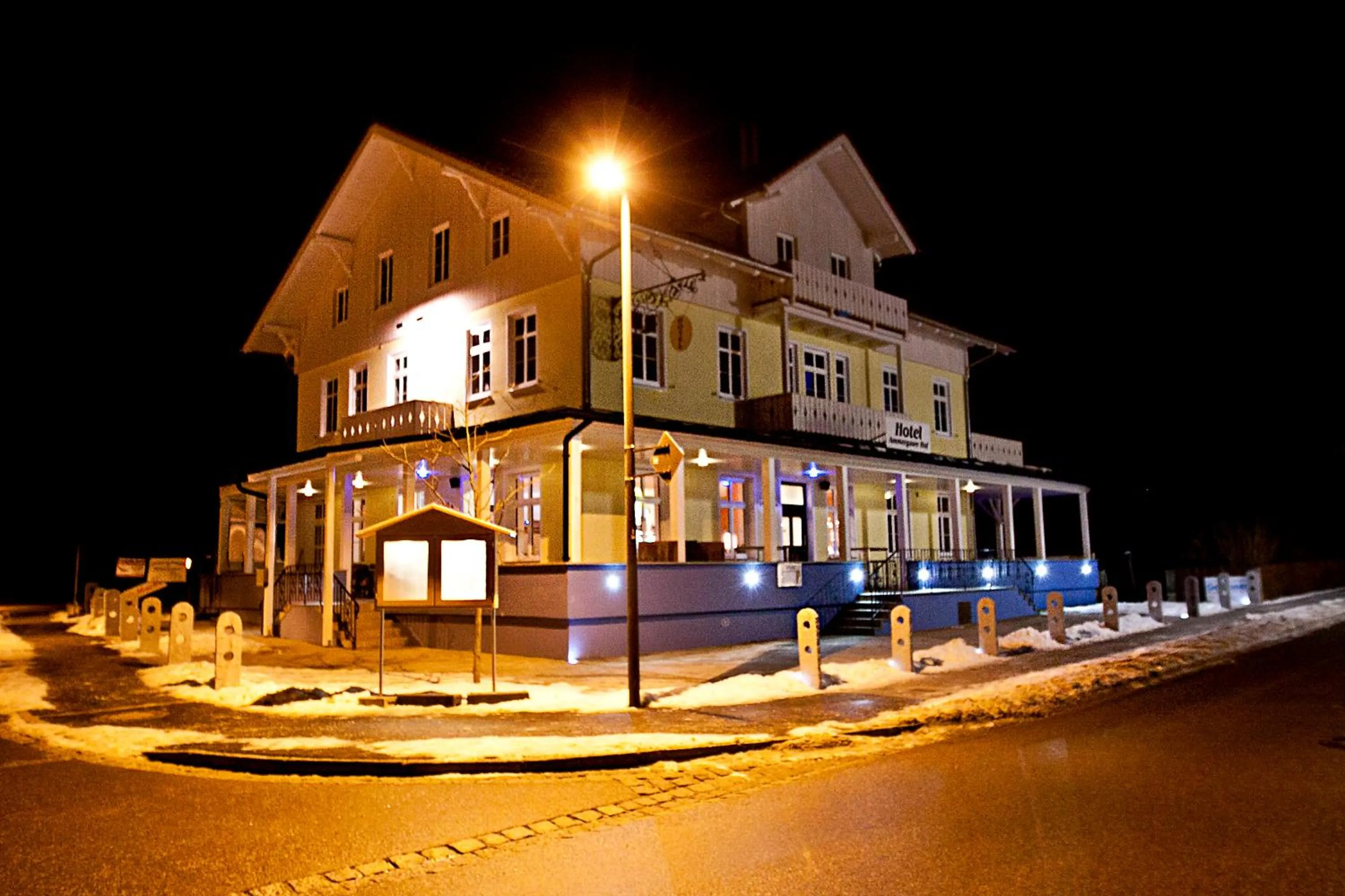 Facade/entrance in Hotel Garni Ammergauer Hof