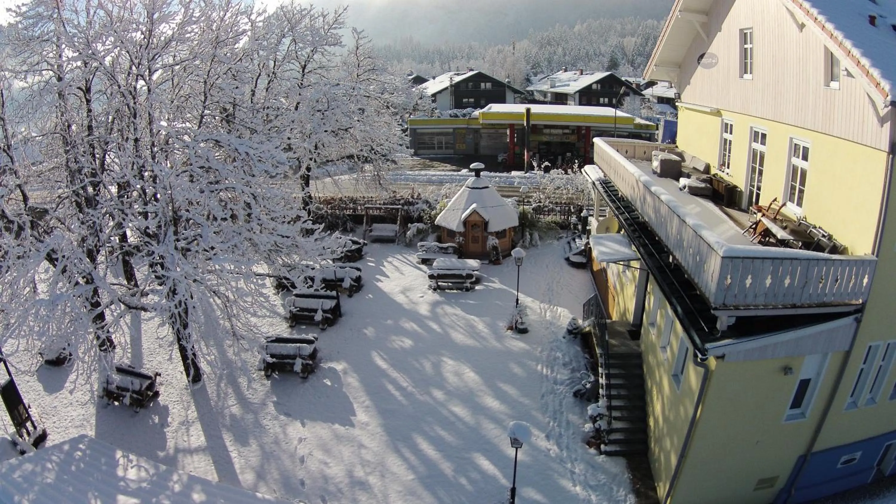Facade/entrance in Hotel Garni Ammergauer Hof