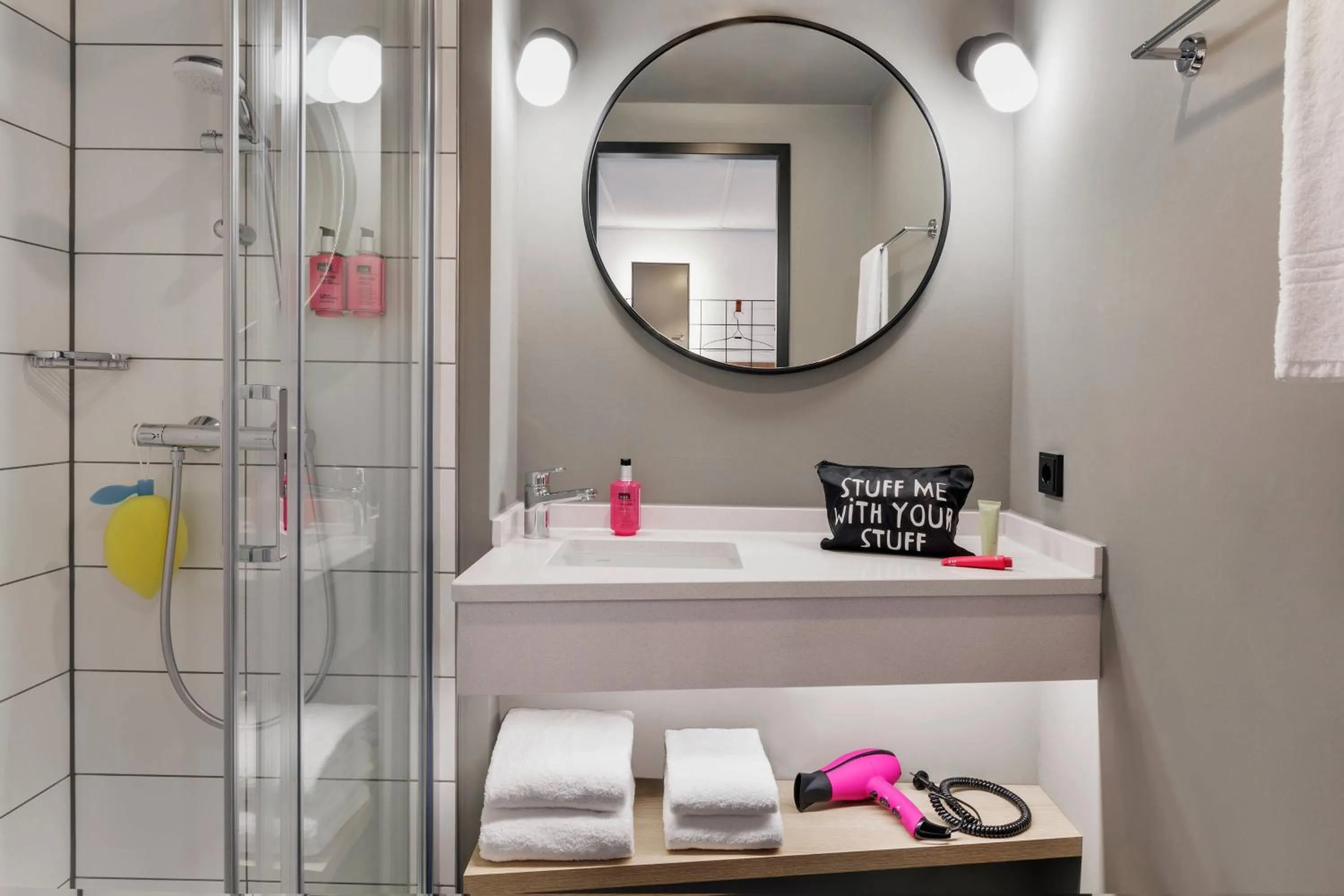 Bathroom in Moxy Hamburg City