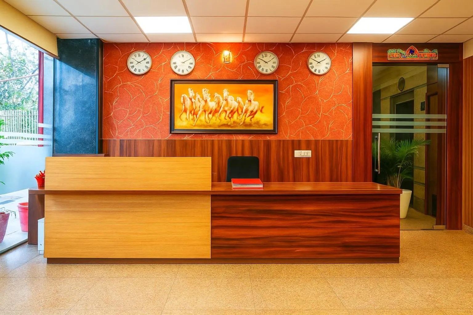 Lobby or reception in Hotel Grand Regency by JMD Group Near Delhi IGI Airport