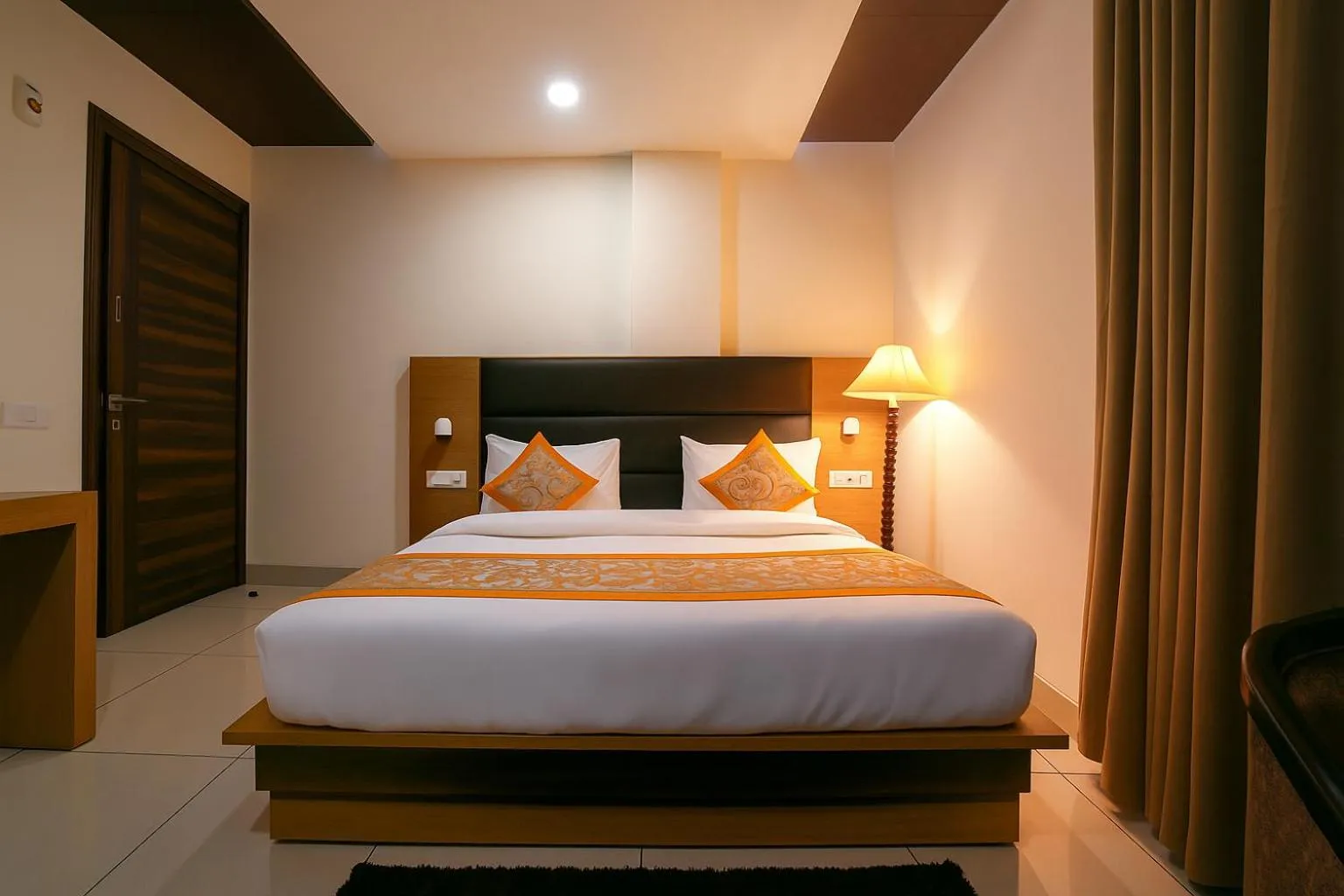 Bed in Hotel Grand Regency by JMD Group Near Delhi IGI Airport