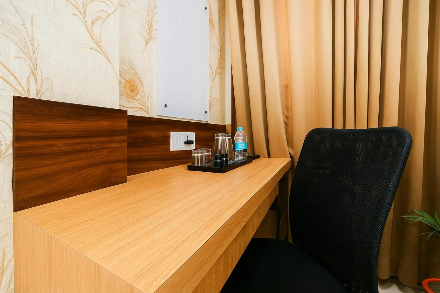 Seating area in Hotel Grand Regency by JMD Group Near Delhi IGI Airport