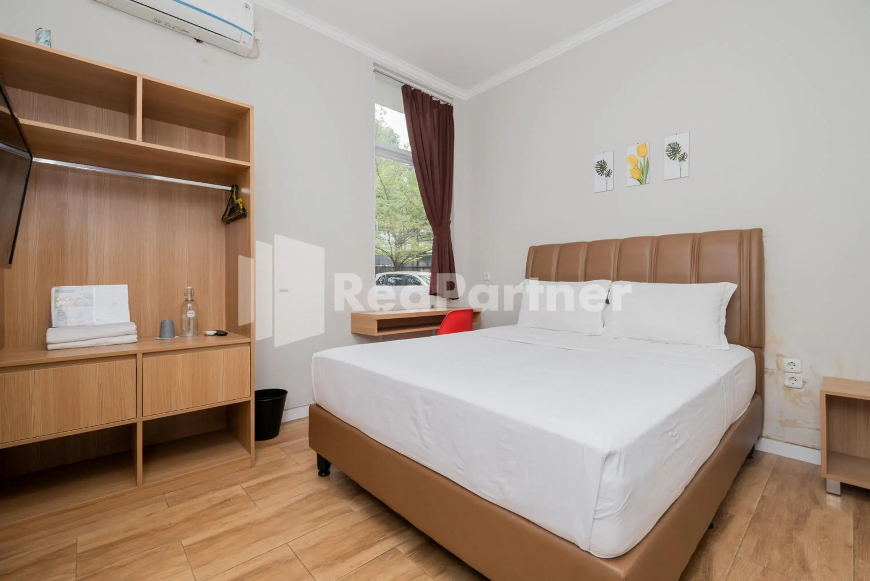 Palm Eight Mitra RedDoorz Palm Eight Mitra RedDoorz