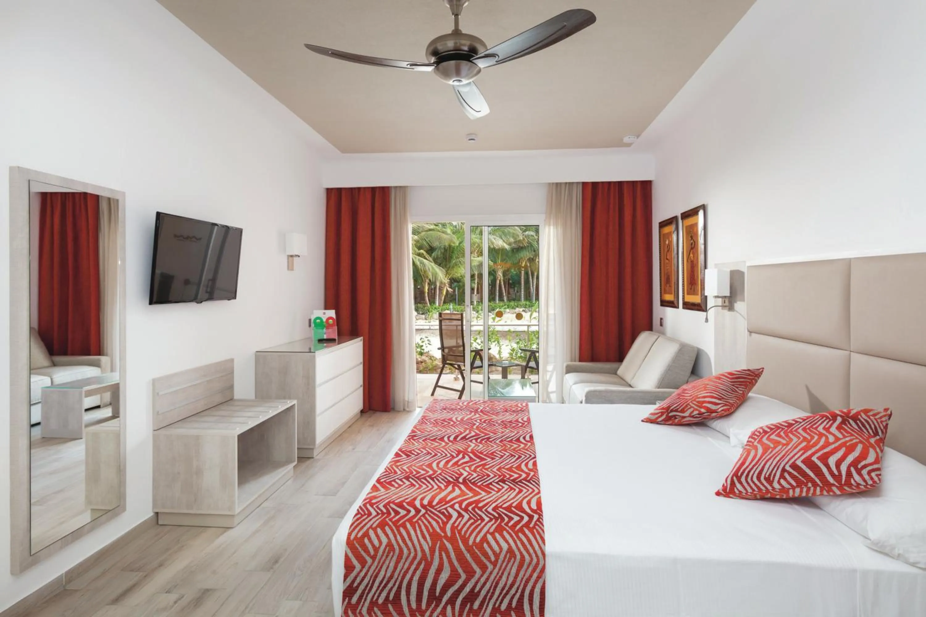 Bed in Hotel Riu Cabo Verde - Adults Only - All Inclusive