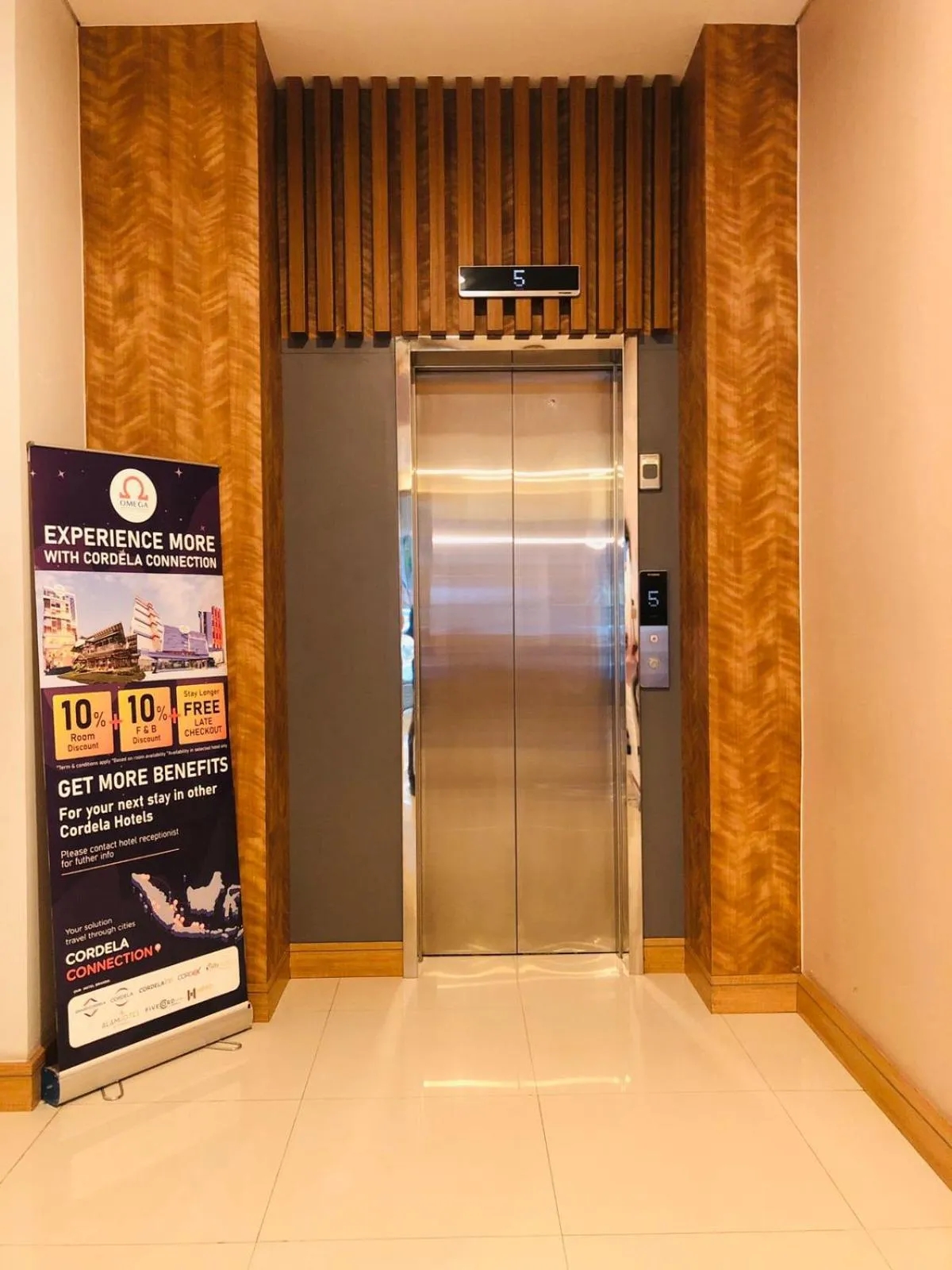 elevator in Cordela Inn Millennium Medan