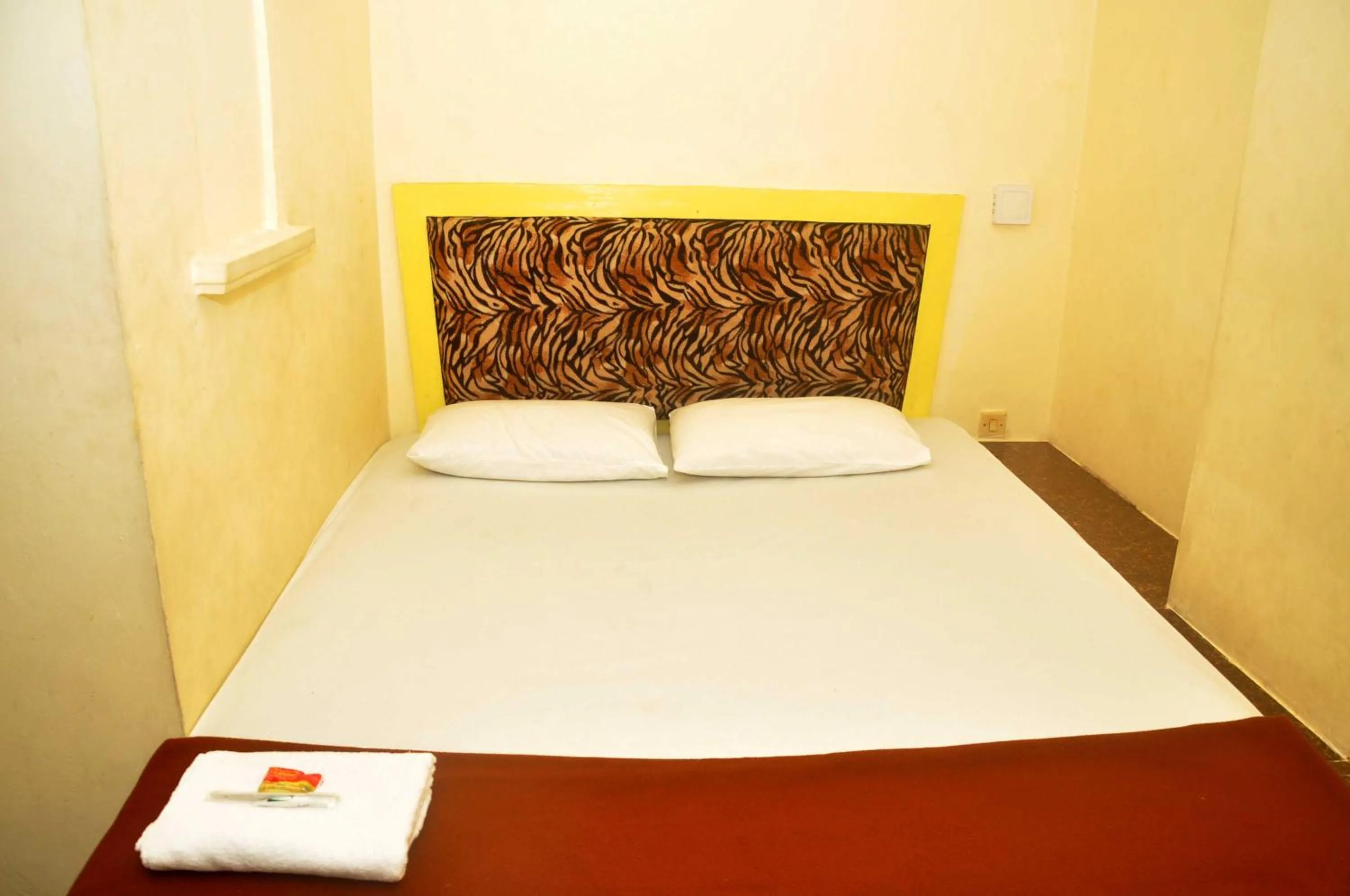 Bed in AMS PENTHOUSE