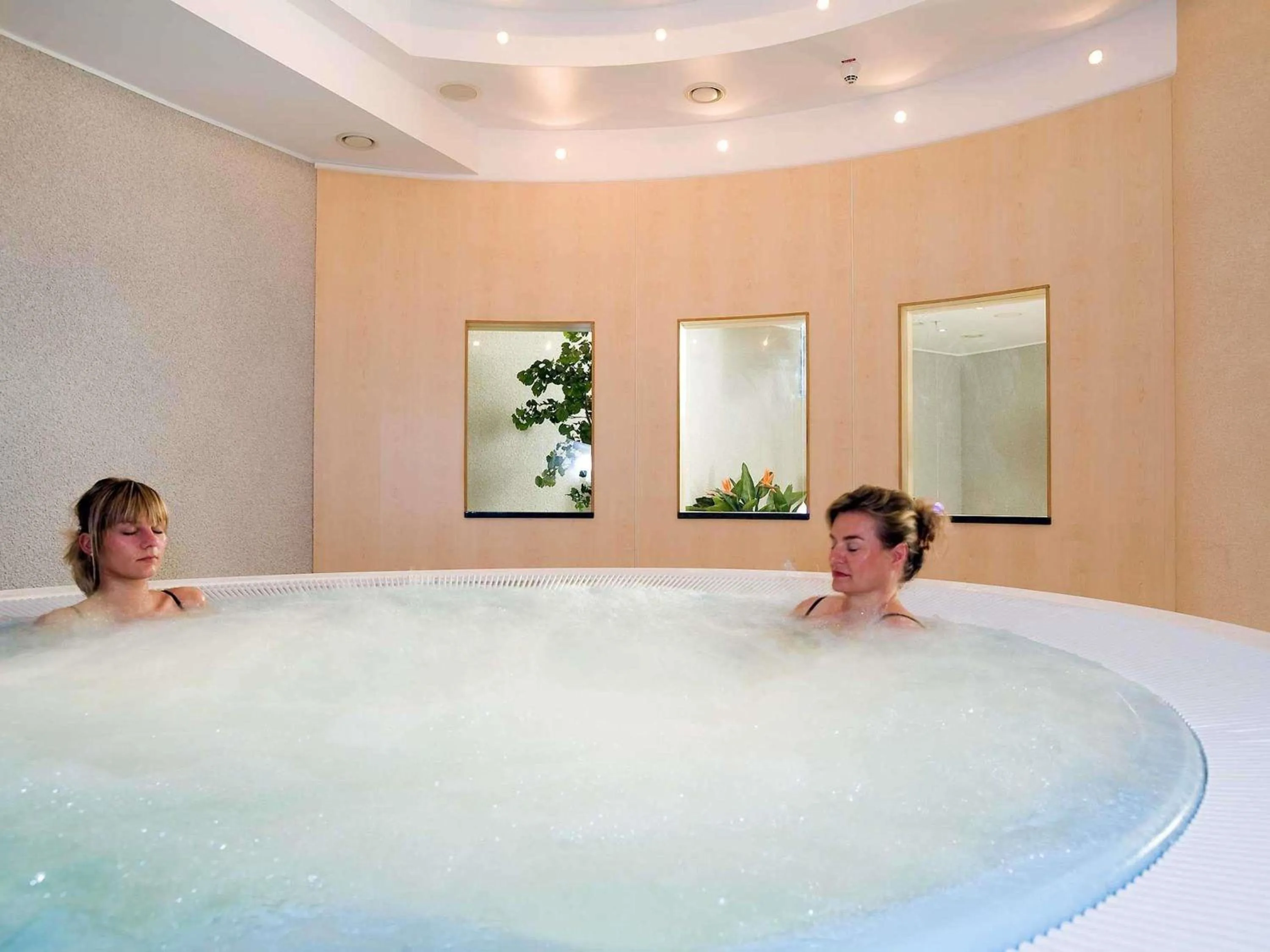 Property building in Novotel Hannover