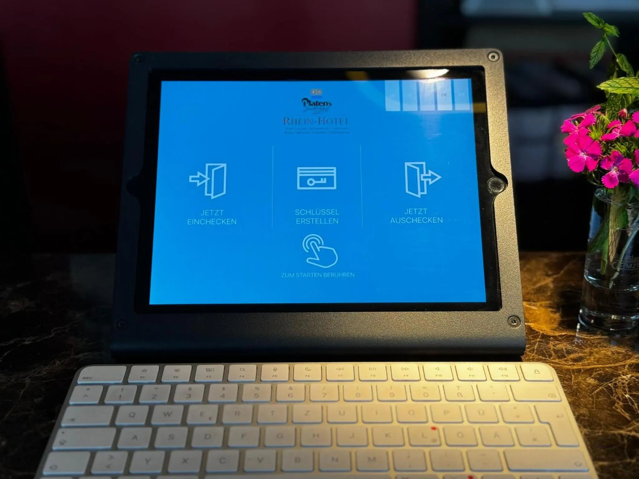 Lobby or reception in Rhein-Hotel Nierstein