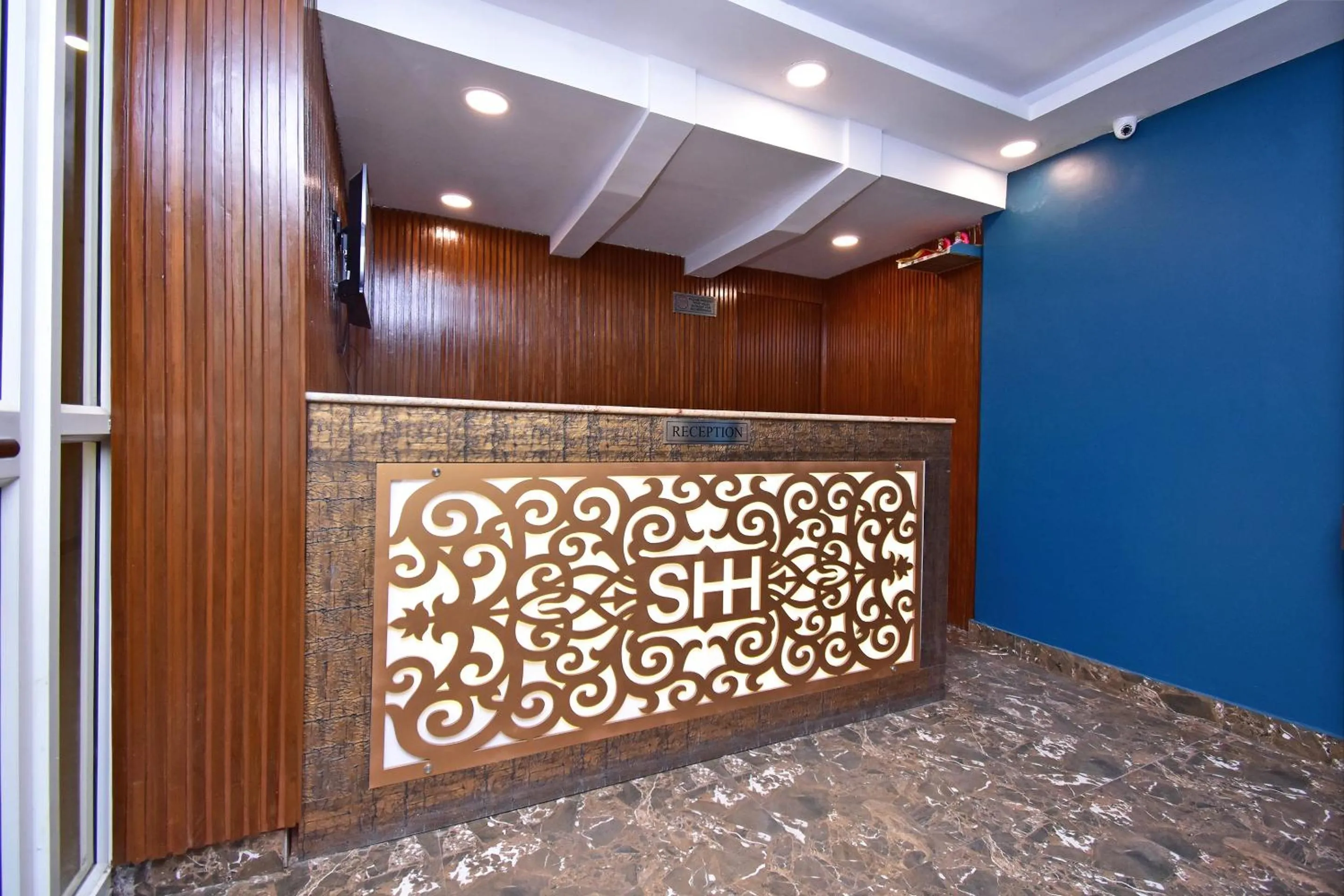 Lobby or reception in Hotel O Stay hub park street