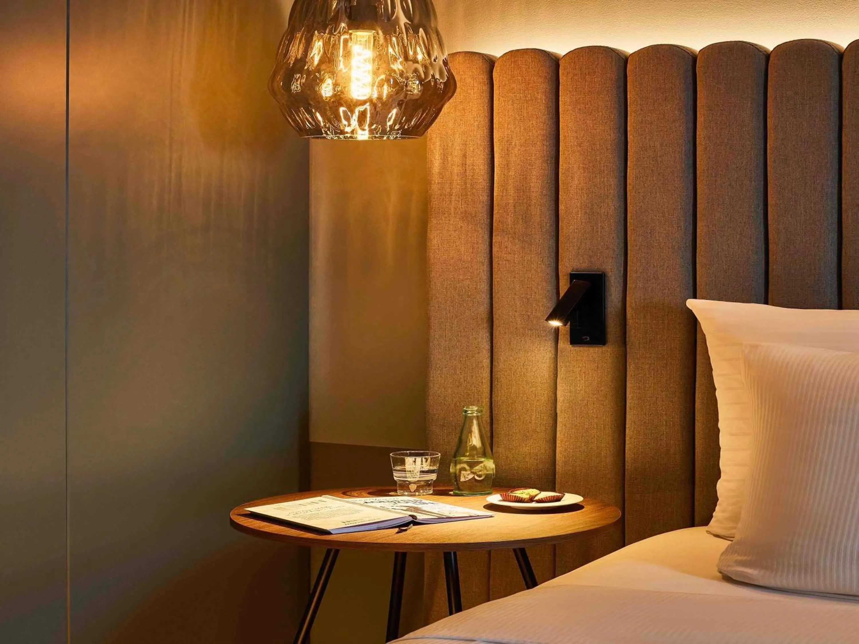 Bedroom, Bed in Pullman Stuttgart Fontana