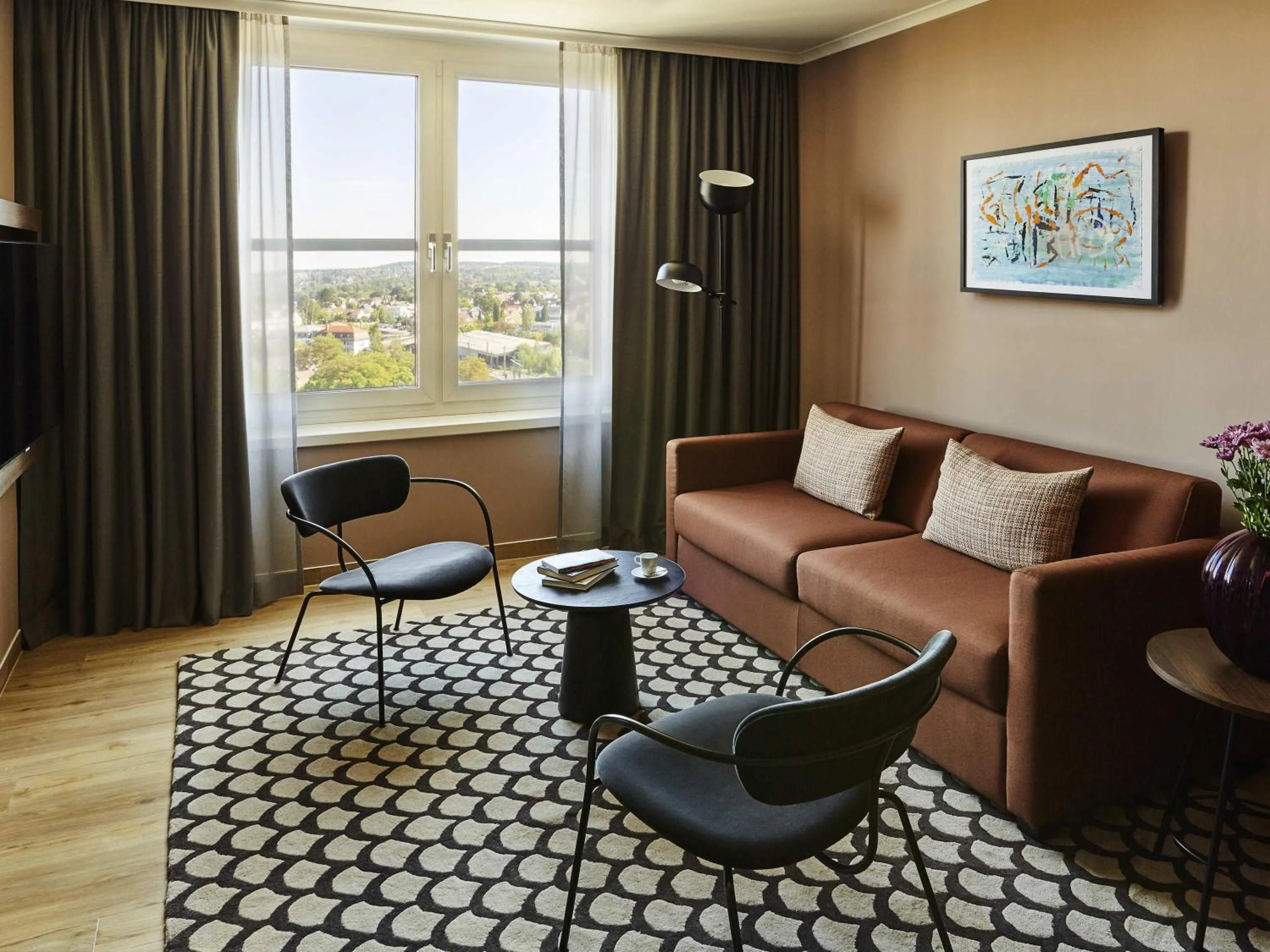 Photo of the whole room in Pullman Stuttgart Fontana