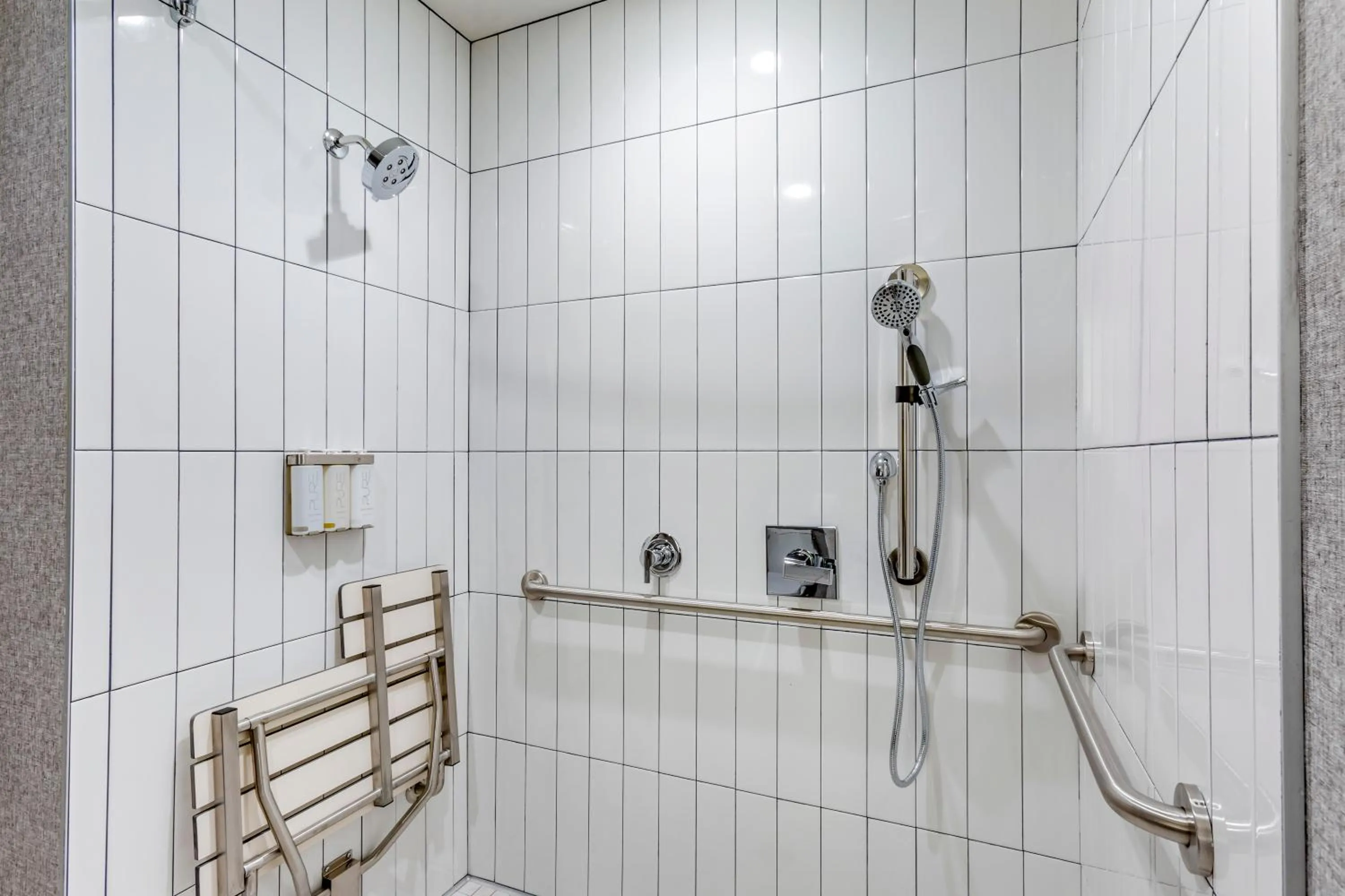 Bathroom in The Knoll Hotel Napa Valley, Tapestry Collection by Hilton