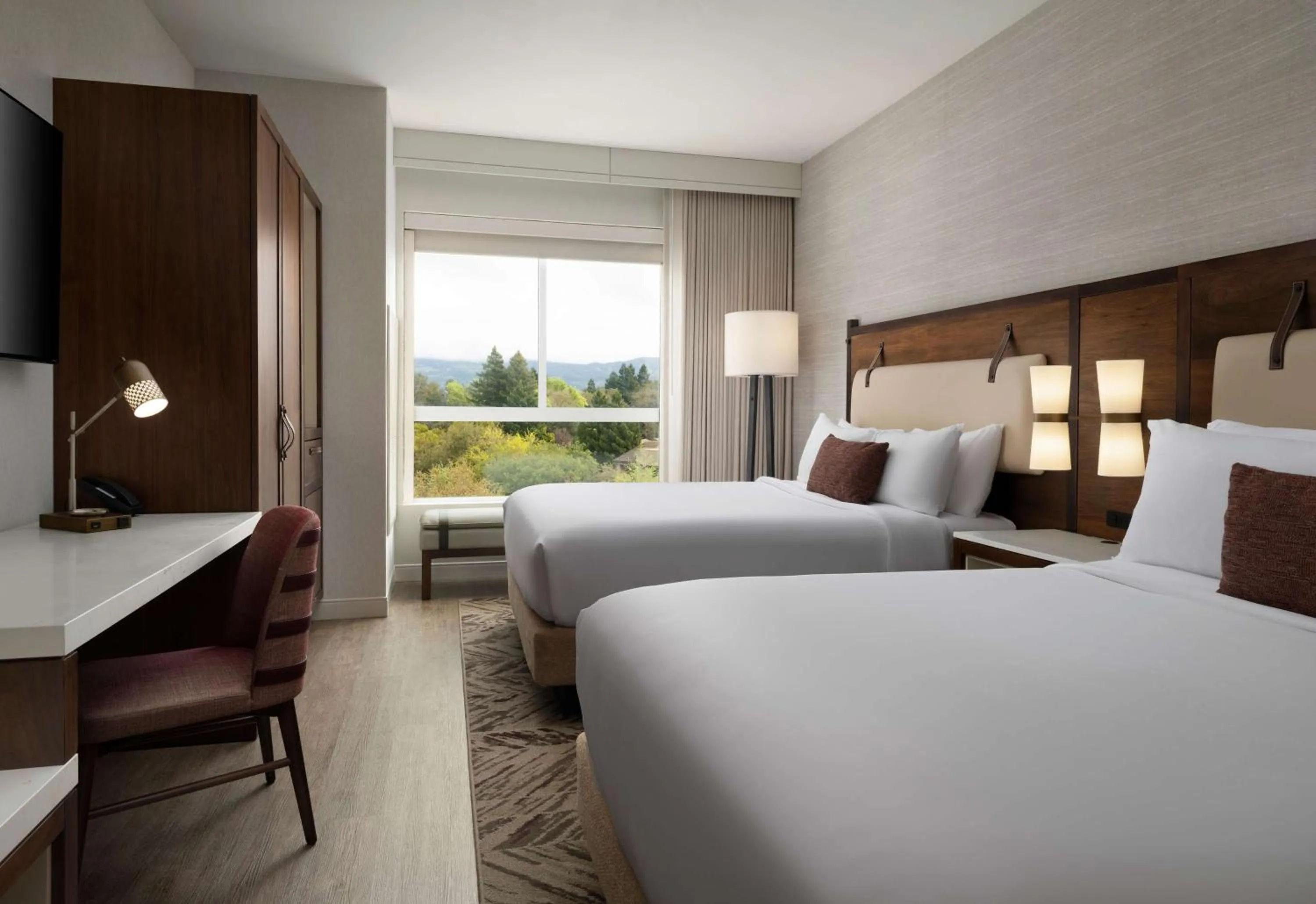 Bed in The Knoll Hotel Napa Valley, Tapestry Collection by Hilton