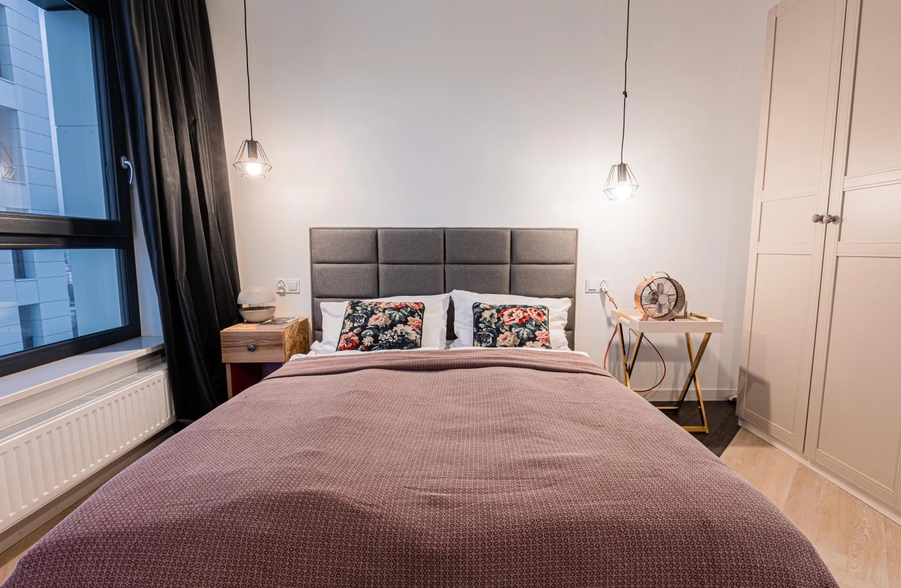 Bed in E&A Royal Luxury Apartments, Bydgoszcz - SKYLINE