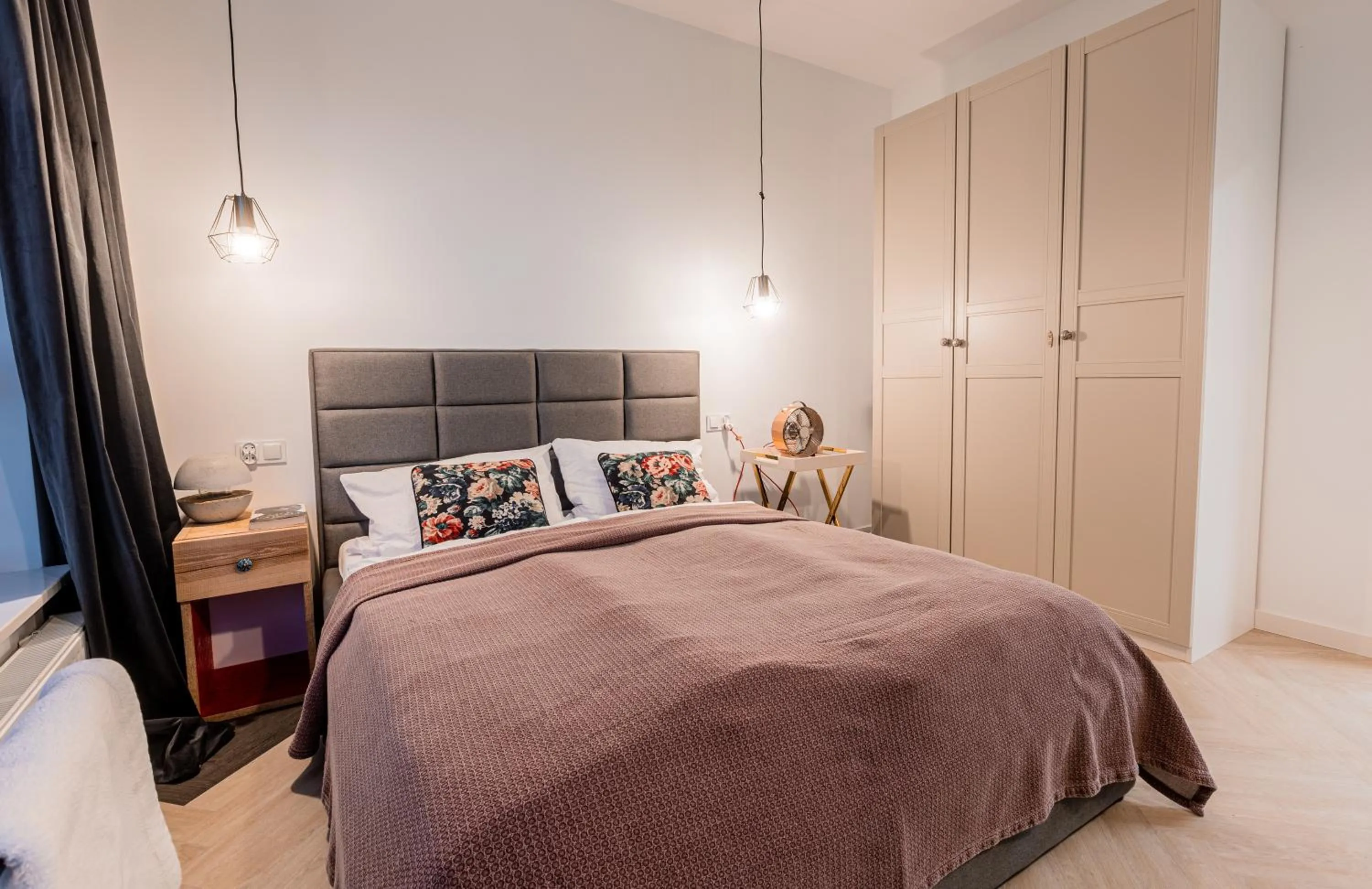 Bed in E&A Royal Luxury Apartments, Bydgoszcz - SKYLINE