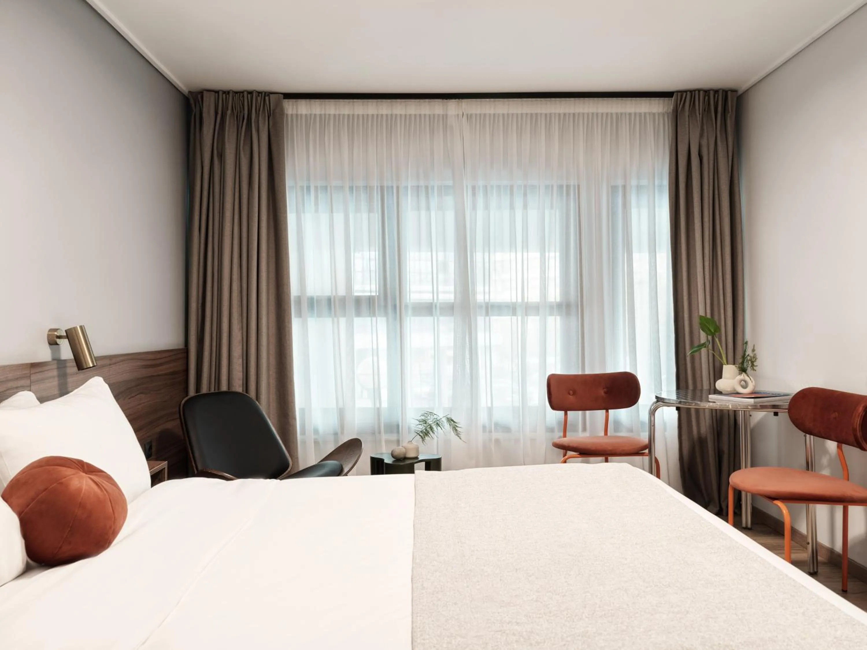 Bed in The Newel Acropolis