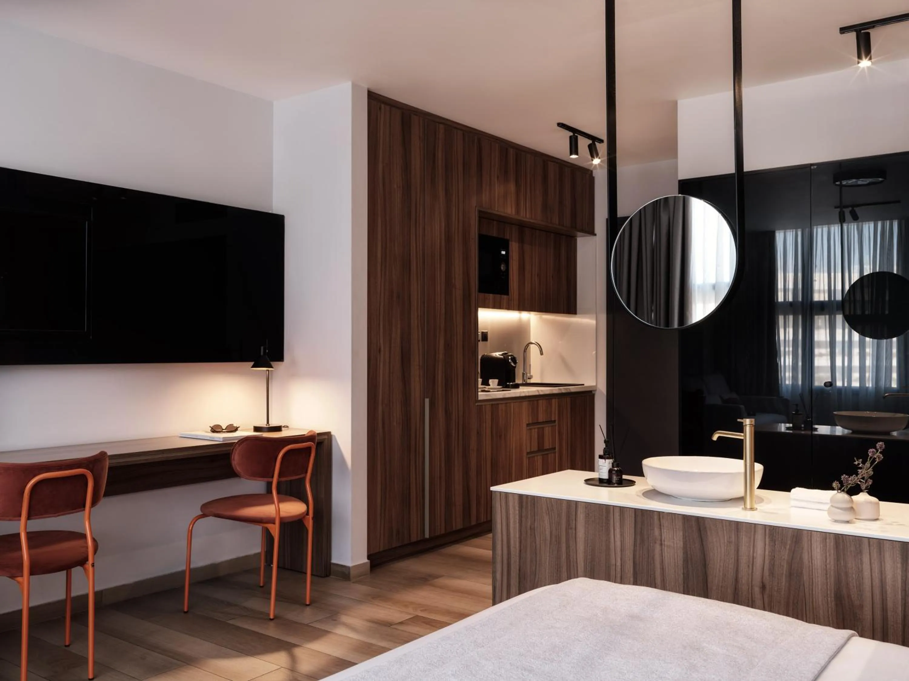 Bed in The Newel Acropolis