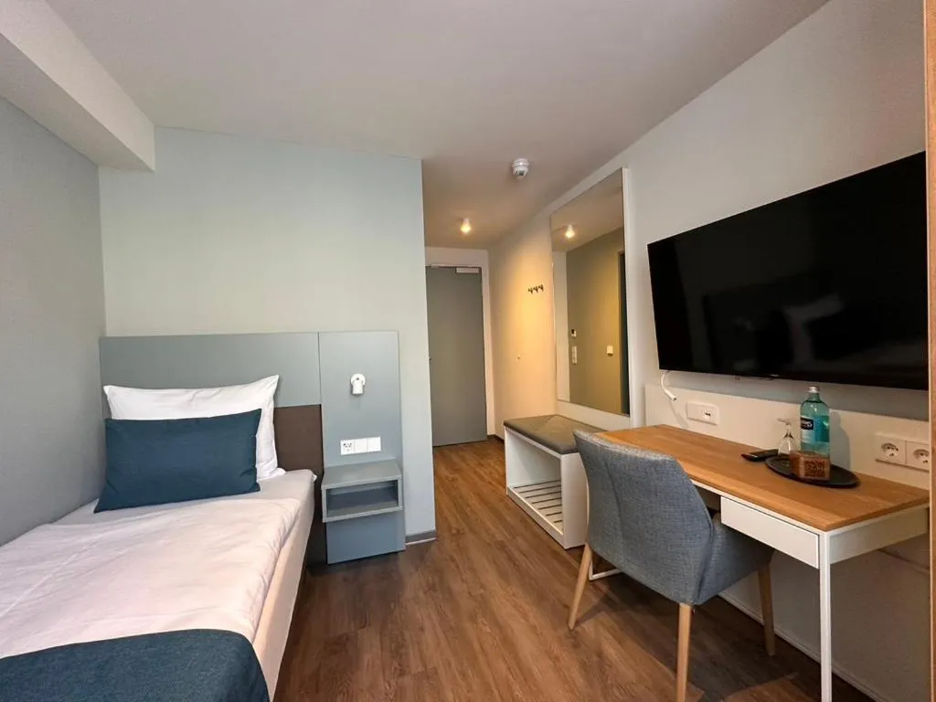 Bed in Hotel Schöne Aussicht