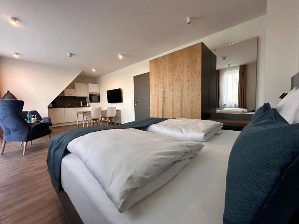 Bed in Hotel Schöne Aussicht