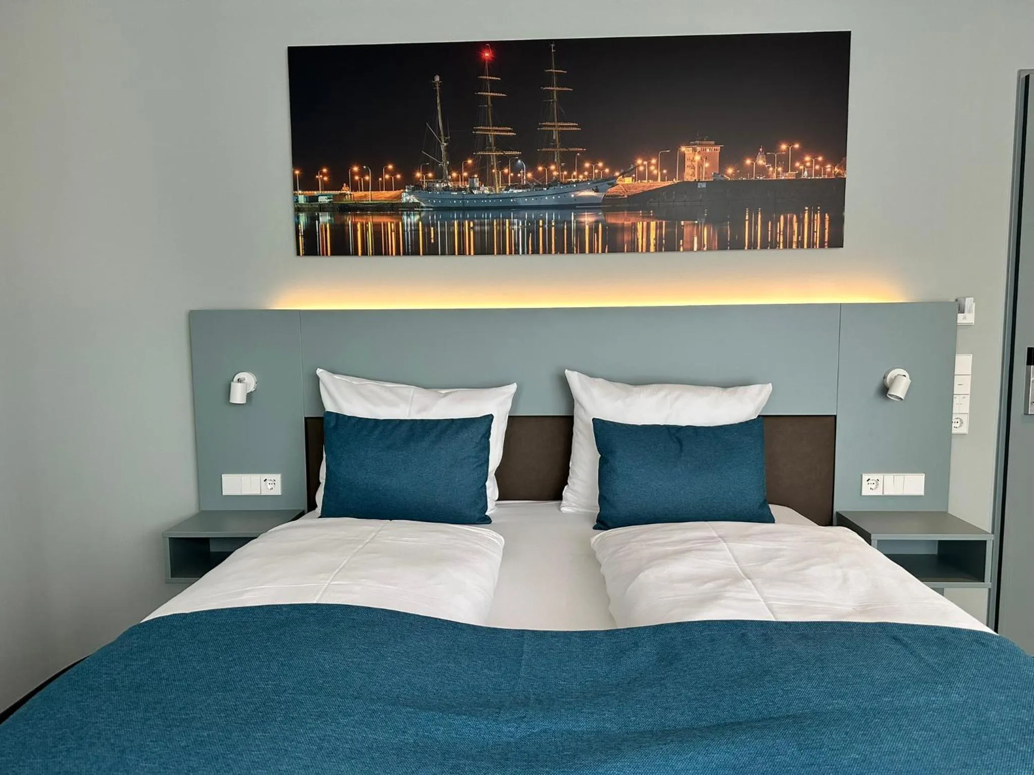 Bed in Hotel Schöne Aussicht