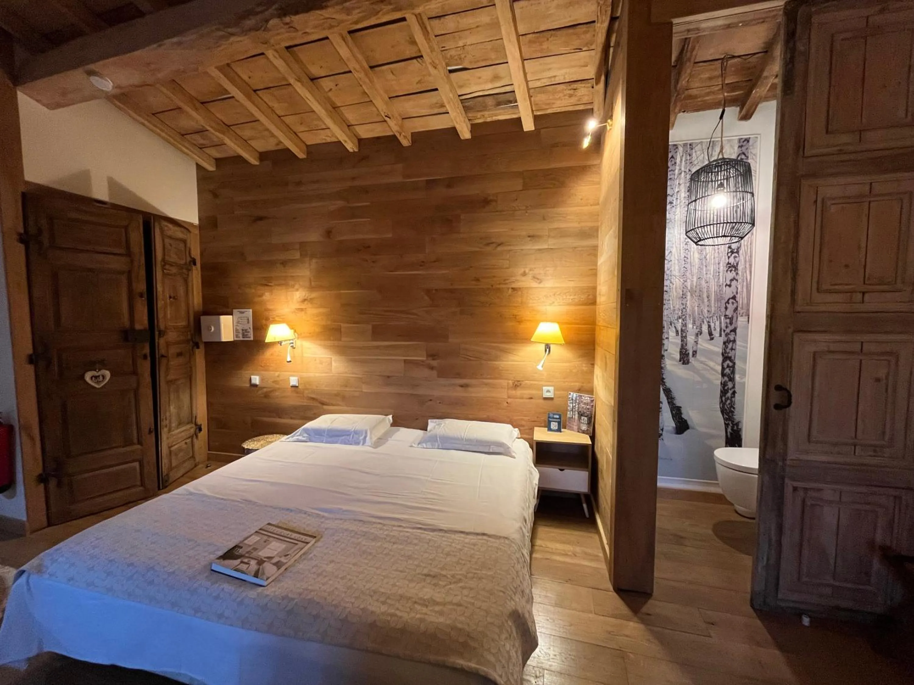 Bed in Logis Hotel Nature Cathare
