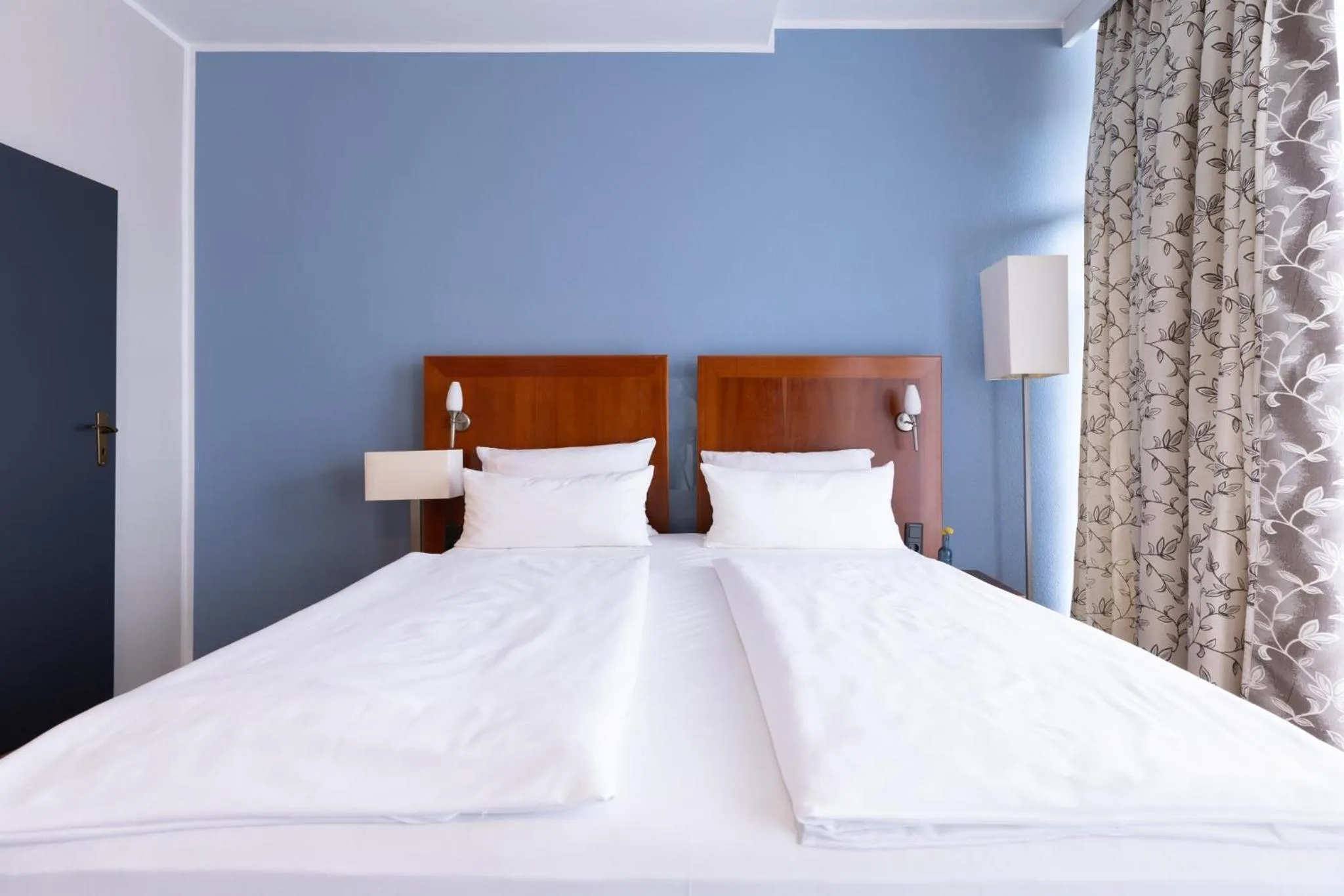 Photo of the whole room, Bed in Garner Hotel Cologne Porz - Airport by IHG