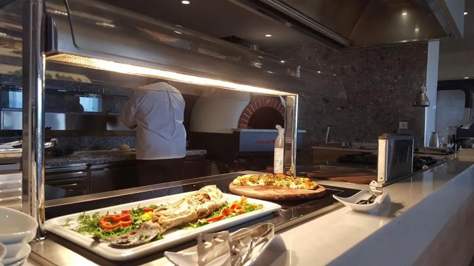 Restaurant/places to eat in HARMONY CREST RESORT & SPA Adults Only