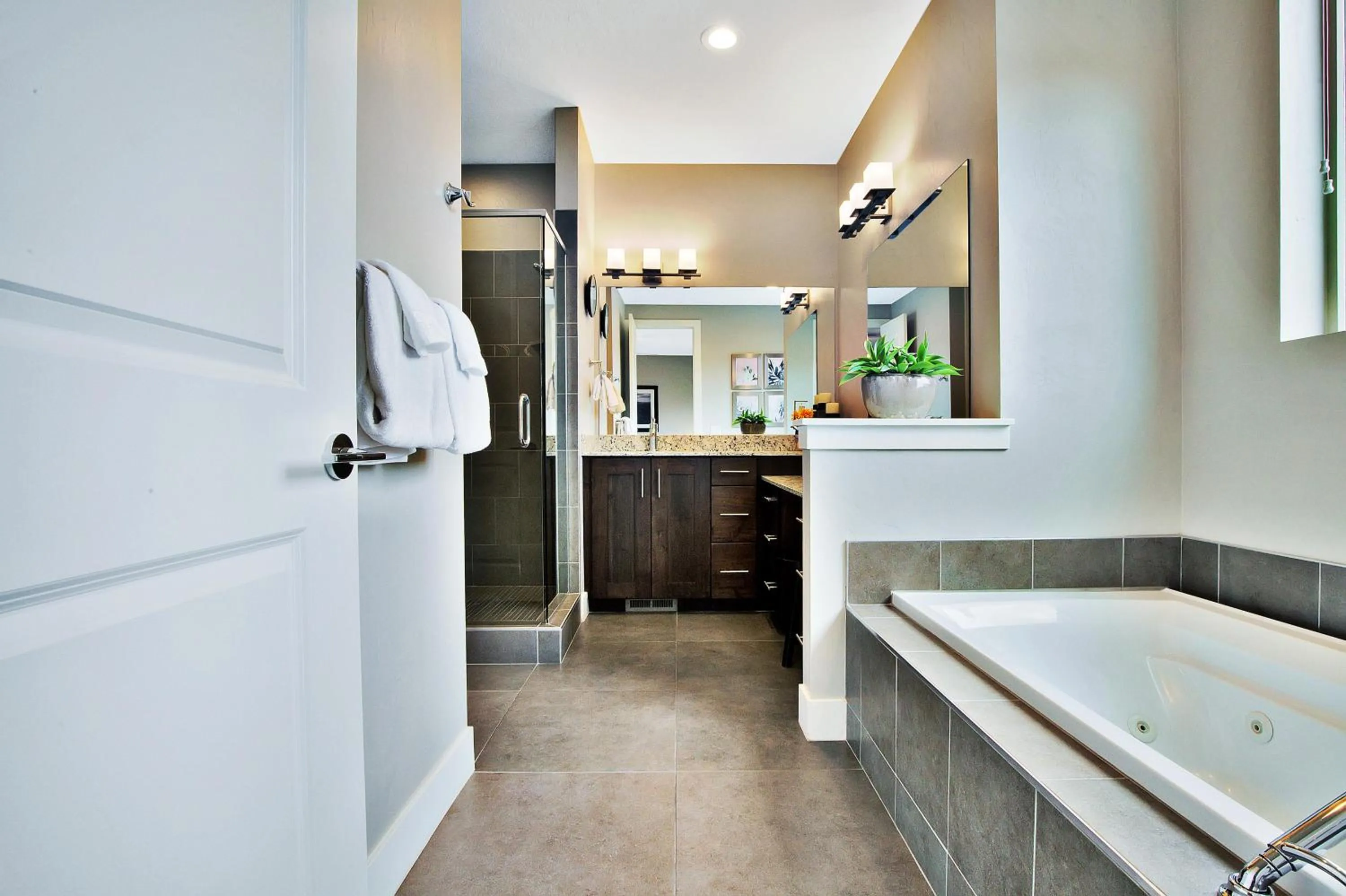 Entrada at Moab 424 and 428 and 432