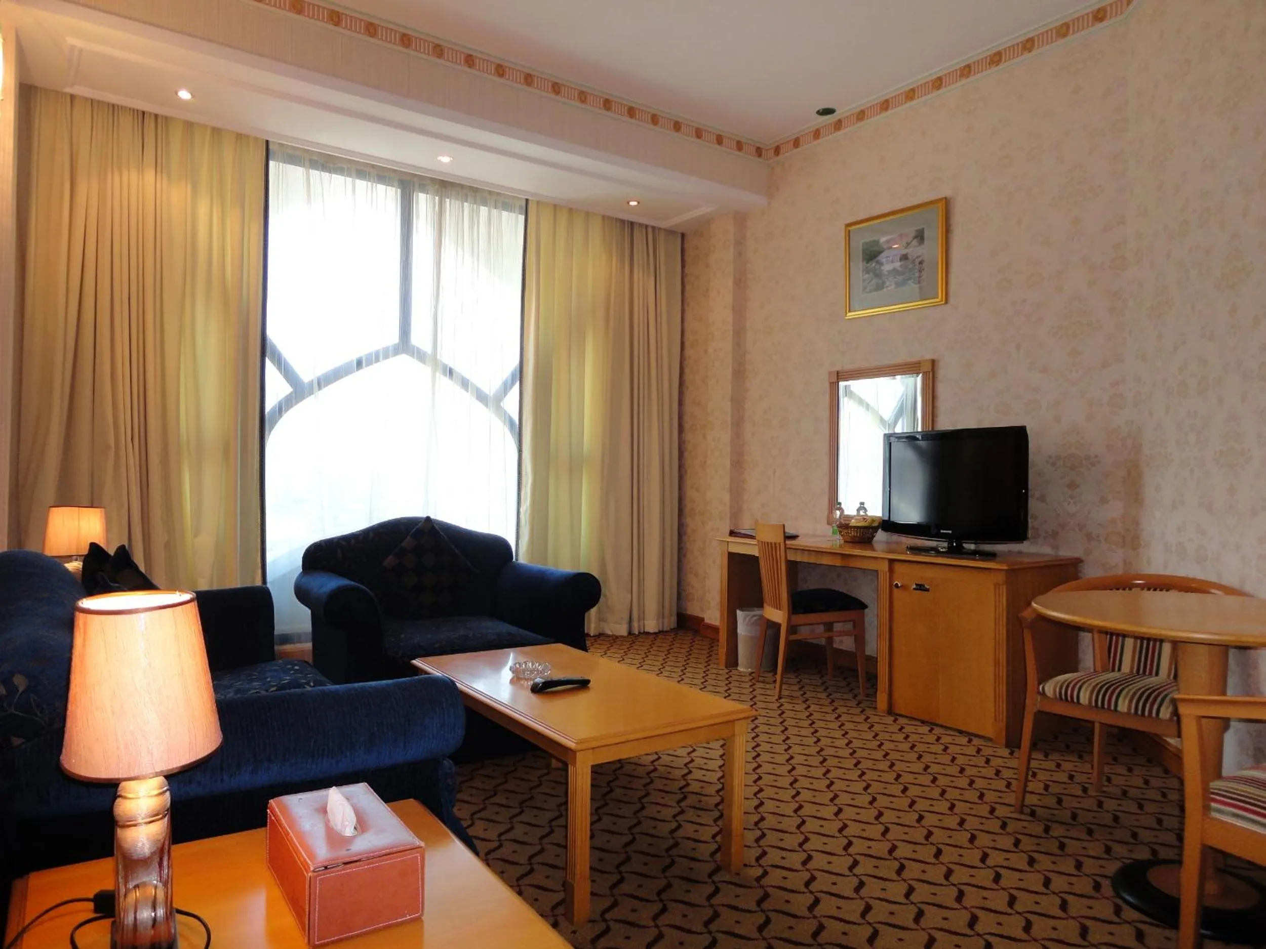 Living room, Seating Area in Beach Bay Hotel Muscat