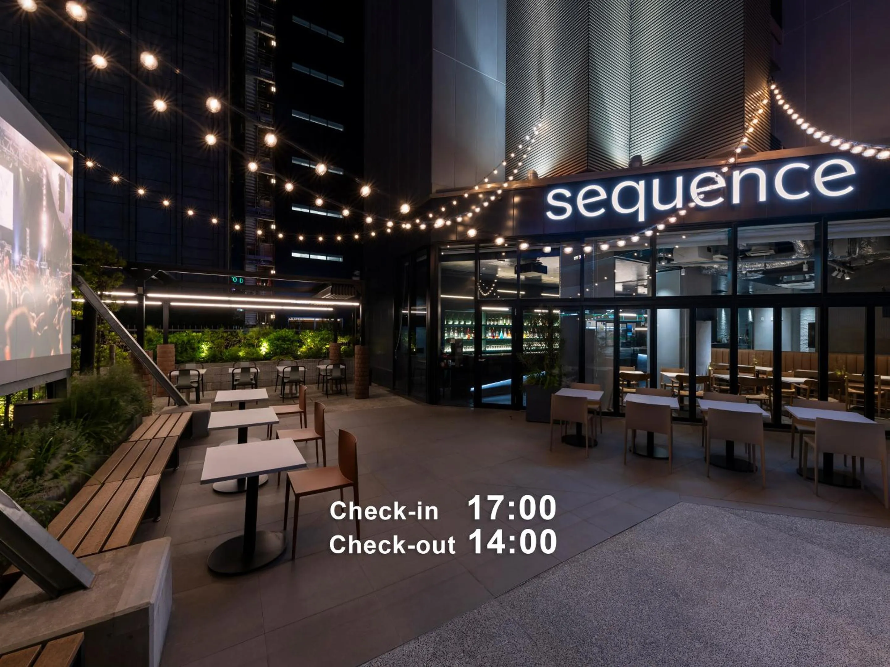 Property building in sequence SUIDOBASHI - Tokyo