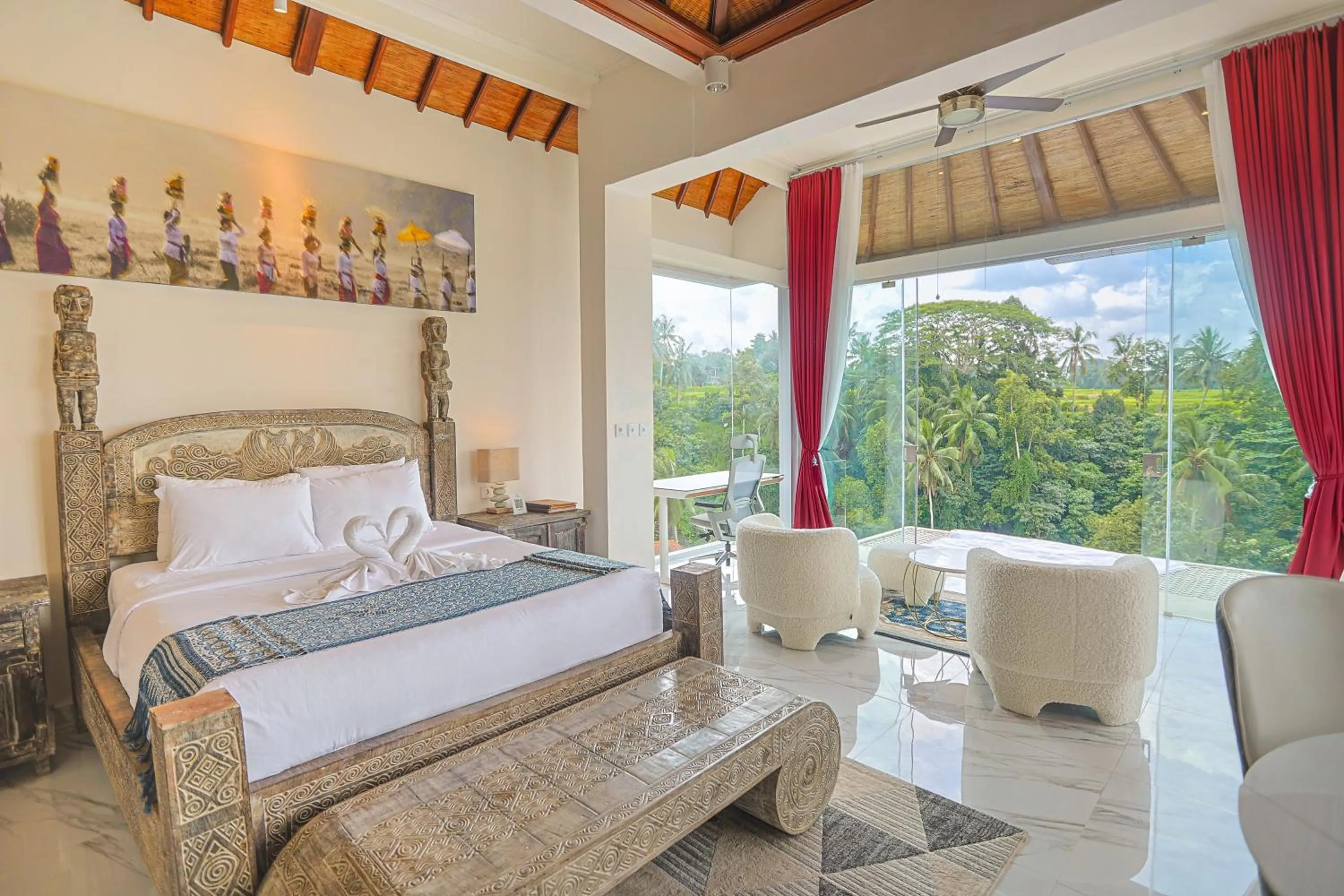 Bed in Villa Cella Bella Ubud