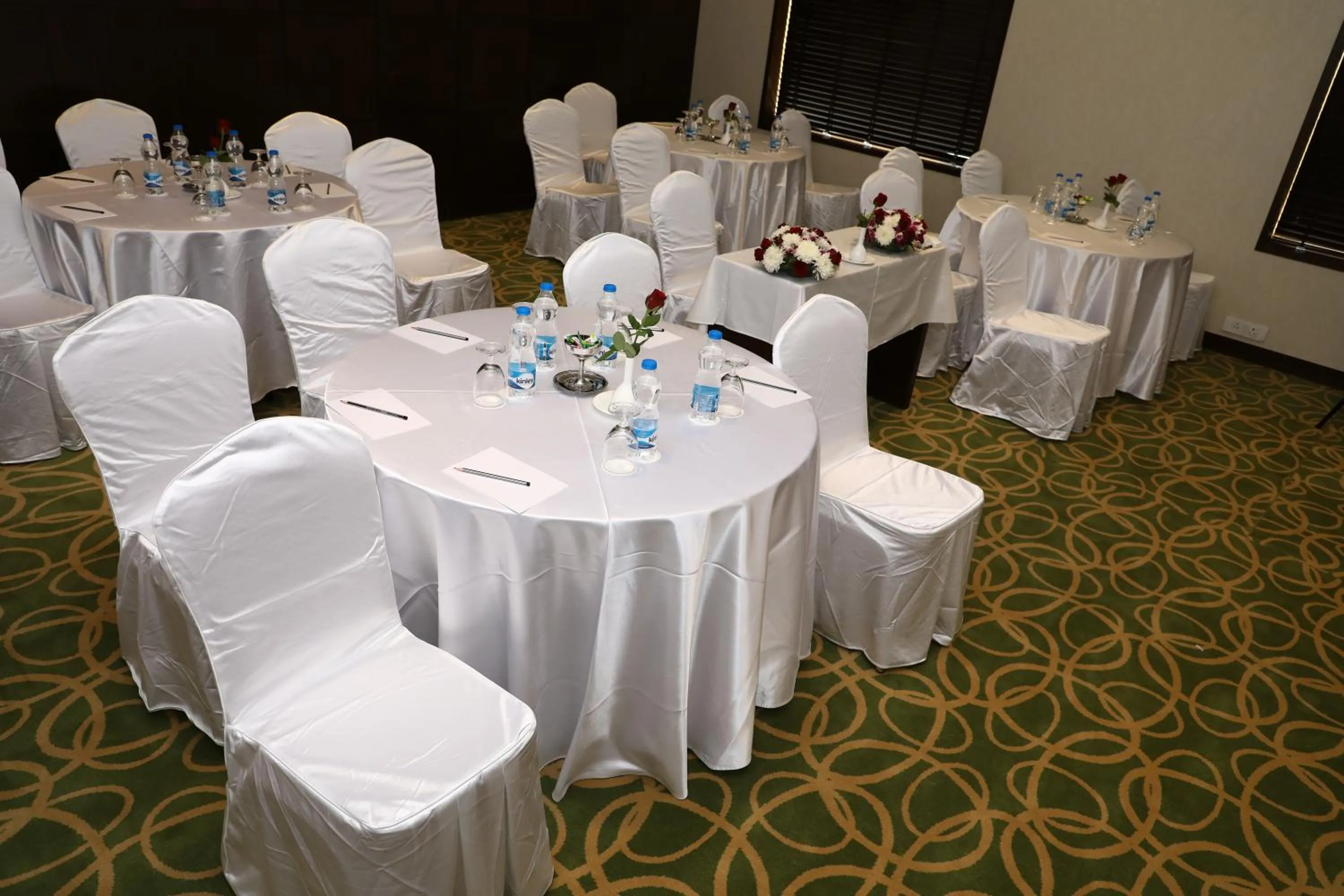 Banquet/Function facilities in YN Hotels