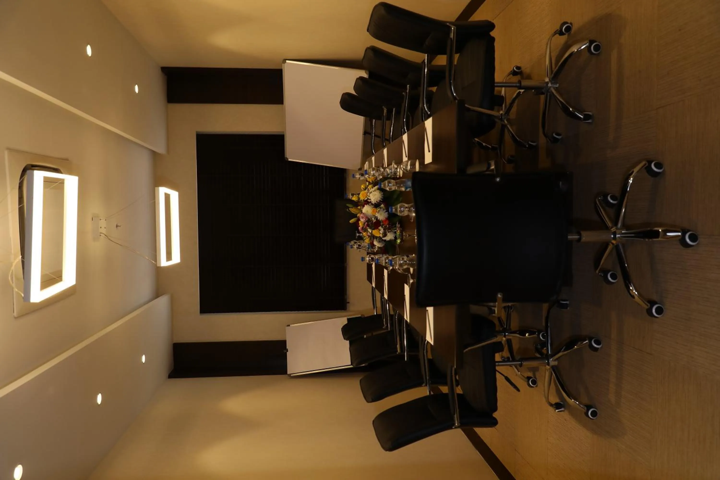 Business facilities in YN Hotels