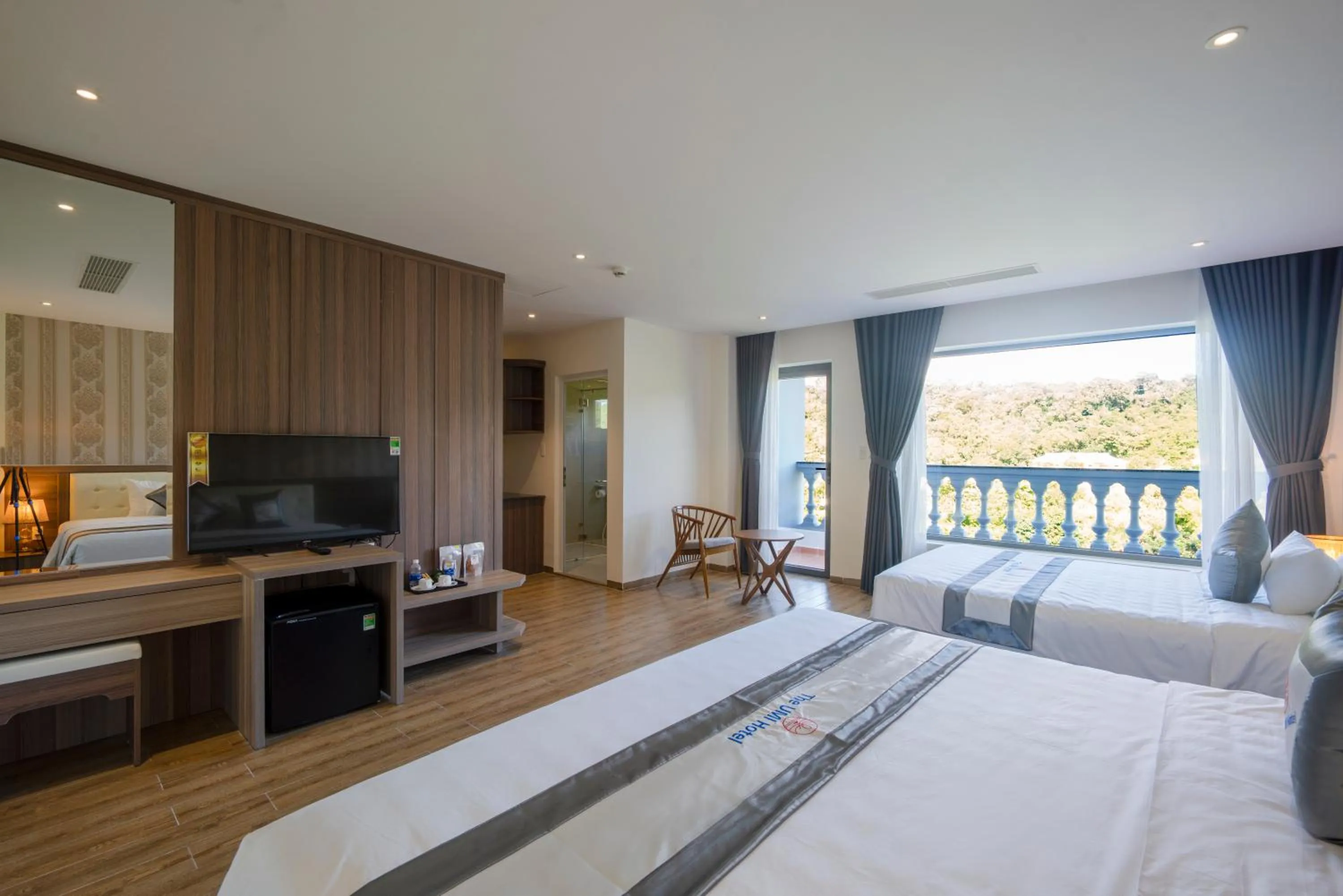 Bed in UM-PQ hotel Phú Quốc