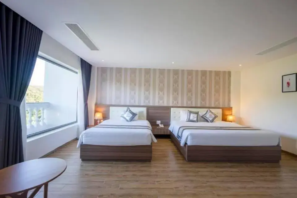 Deluxe Triple Room in UMI-PQ hotel Deluxe Triple Room in UMI-PQ hotel