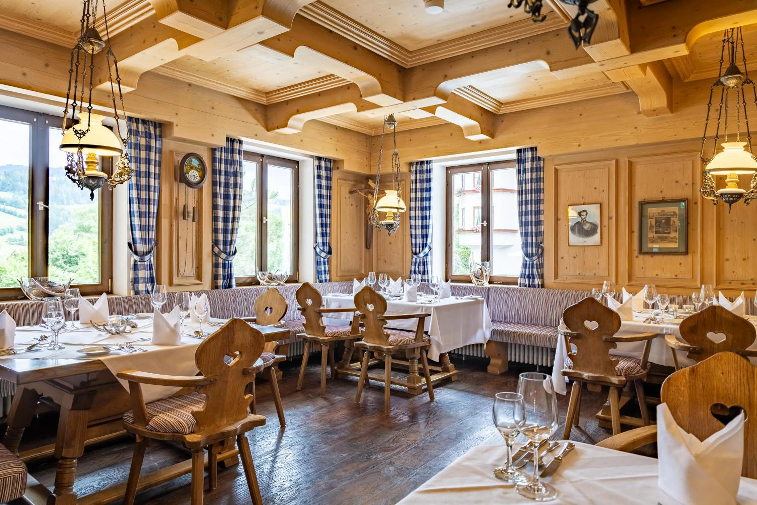 Restaurant/places to eat in Königshof Hotel Resort